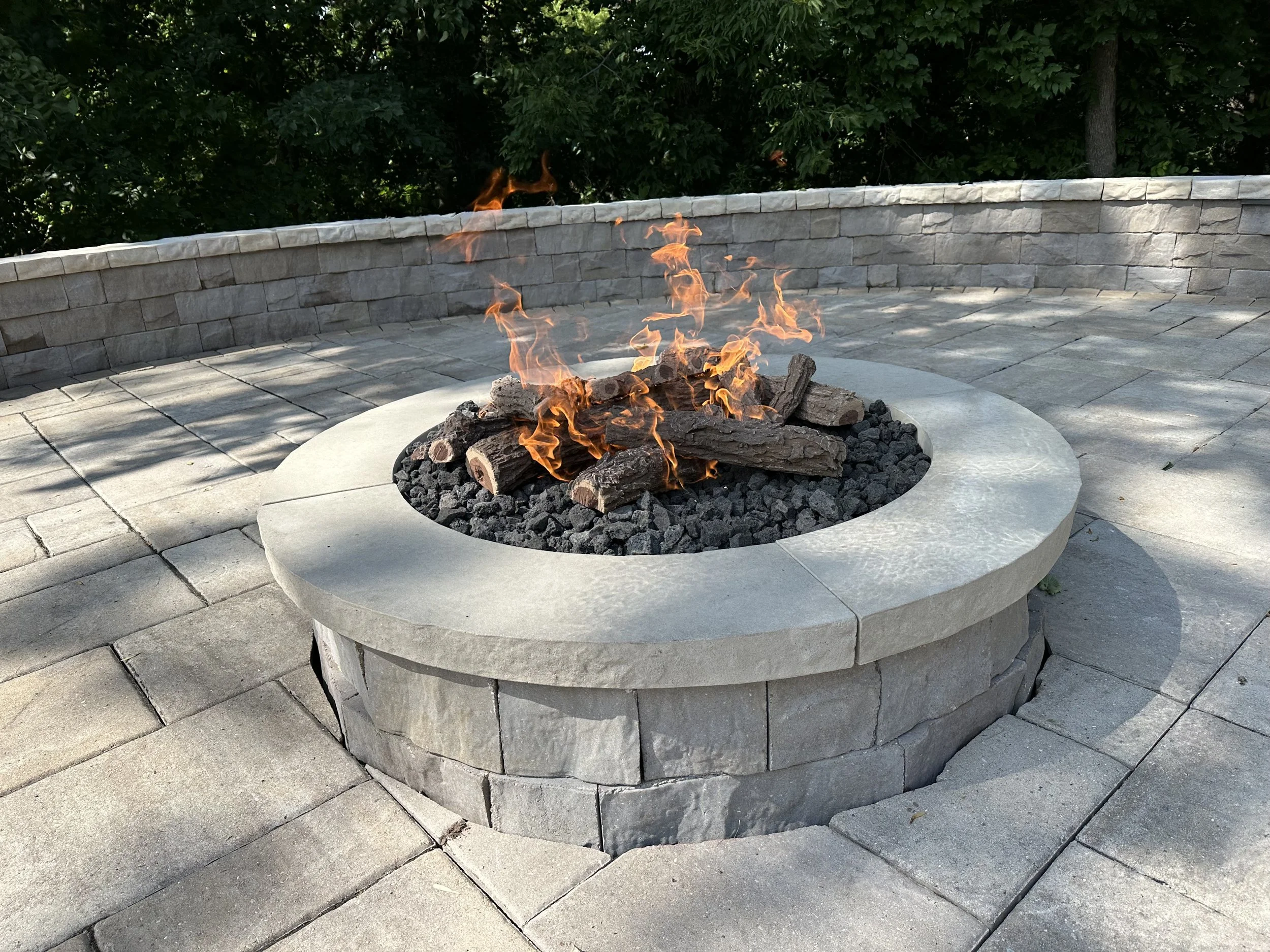 36 inch Fire pit with circular cap stone.jpeg