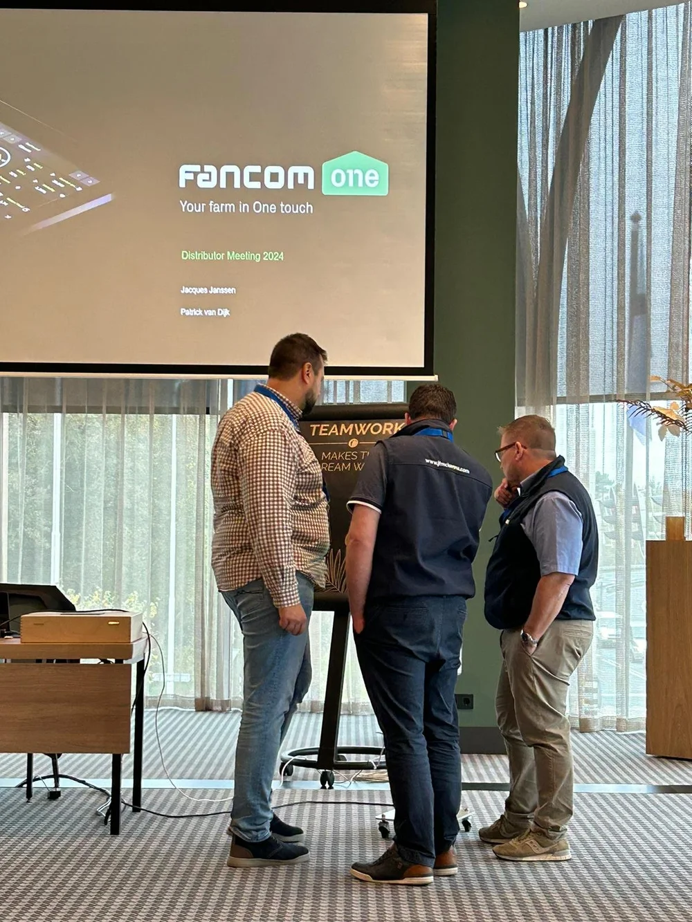 WhatsApp Image 2024-11-22 at 14.22.24_bda5f7c2.jpg