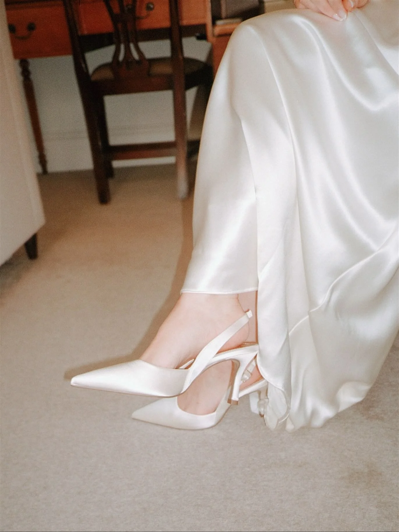 Ben and Holly in Chelsea

A mix of digital and 35mm film

@marrymeinchelsea 
@parysmonicahair 
@sophiemabelmakeup 

#weddingfilmphotography #35mmfilm #londonweddingphotographer #surreywedding #surreyweddingphotographer 
#londonweddingphotographer #lo