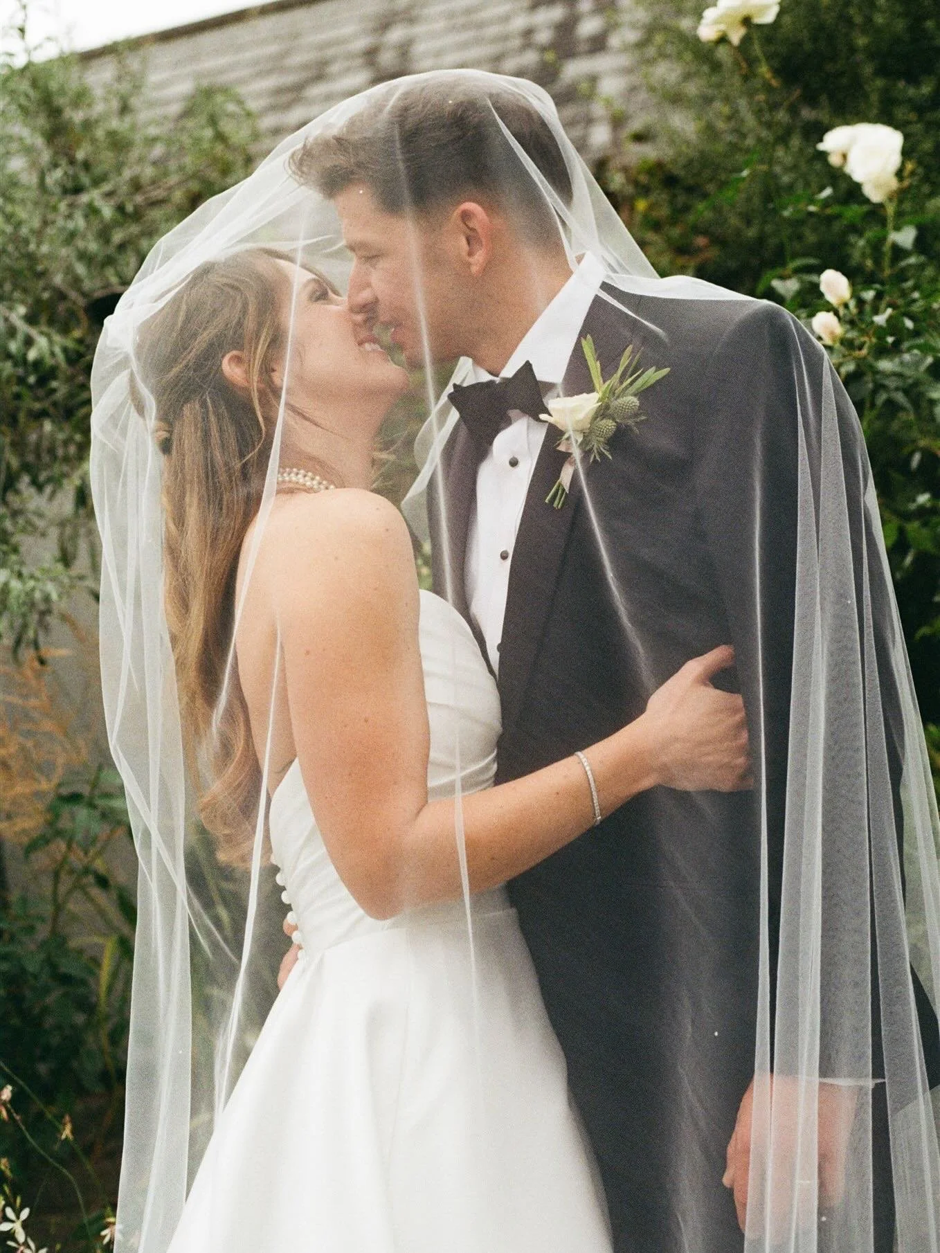 35mm film scans I&rsquo;m totally obsessed with from Amy and Tristan&rsquo;s October beautiful wedding ✨✨ 

 Photographer @laurenelizabethphotographer 
Venue @farbridgeevents 
Dress @suzanneneville @missbushbridal 
Veil @missbushbridal 
Hair stylist 