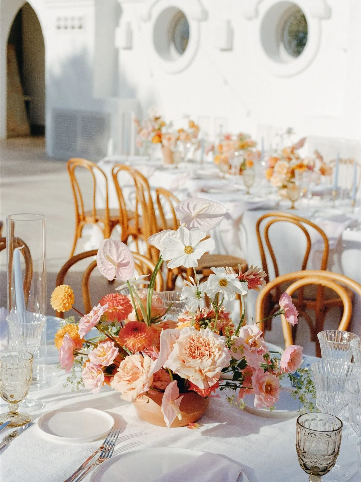 Some absolutely delicious florals on 35mm film this misty December morning

Suppliers 

Photographer @laurenelizabethphotographer 
Venue @masseriaborgoritella 
Planner @sublimae_wedding 
Florist @flower_addicted_angelica 
Dress @madewithlovebridal 
G