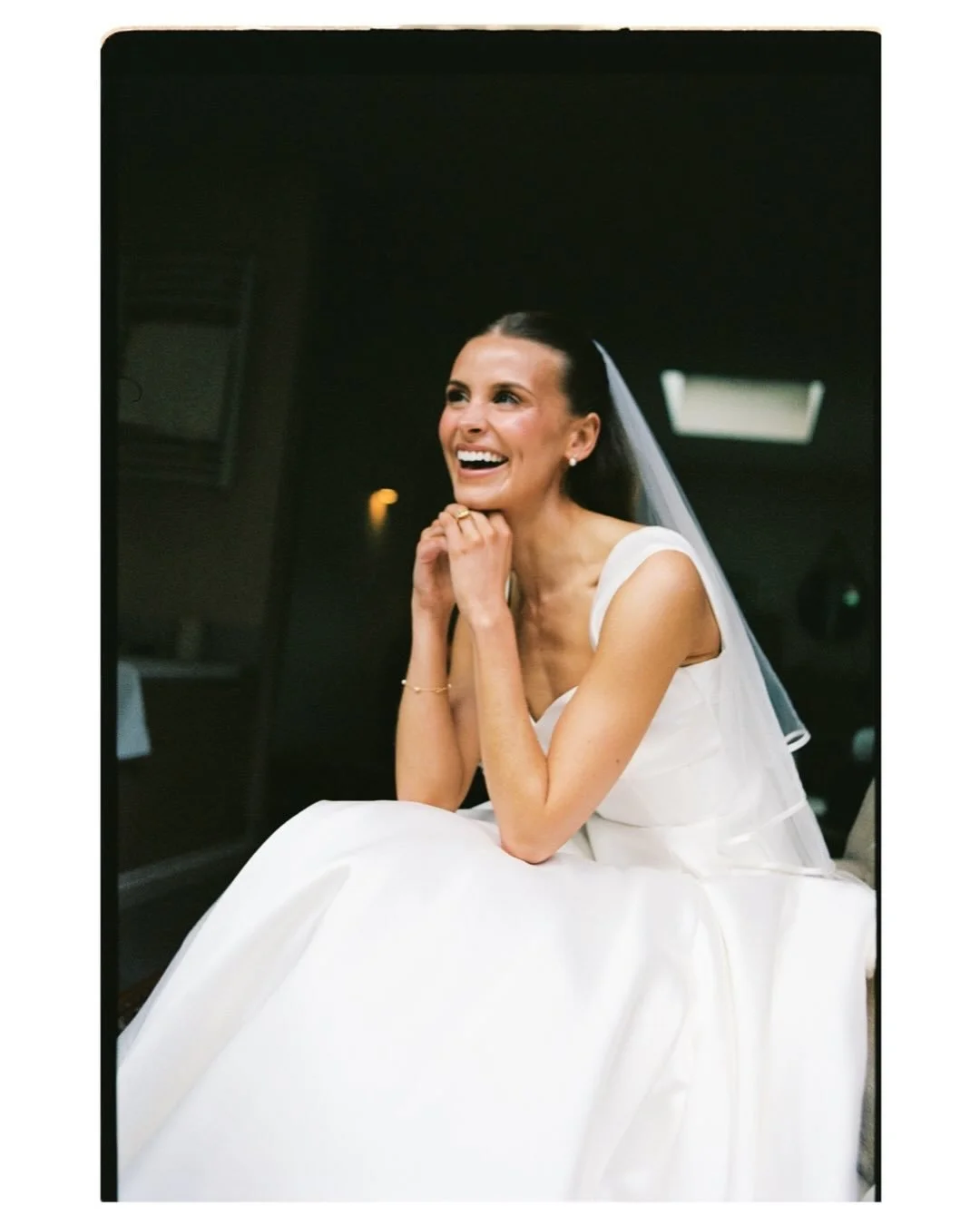 Tash and Seb on 35mm film 📷 

Photography @laurenelizabethphotographer 
Venue @hydeestatesussex 
Content @elledavies.content @foreveronthedf 
Catering @gastrocateringuk 
String quartet @halostringsuk 
Dress @fredabennet @thedressteddington 
Grooms s
