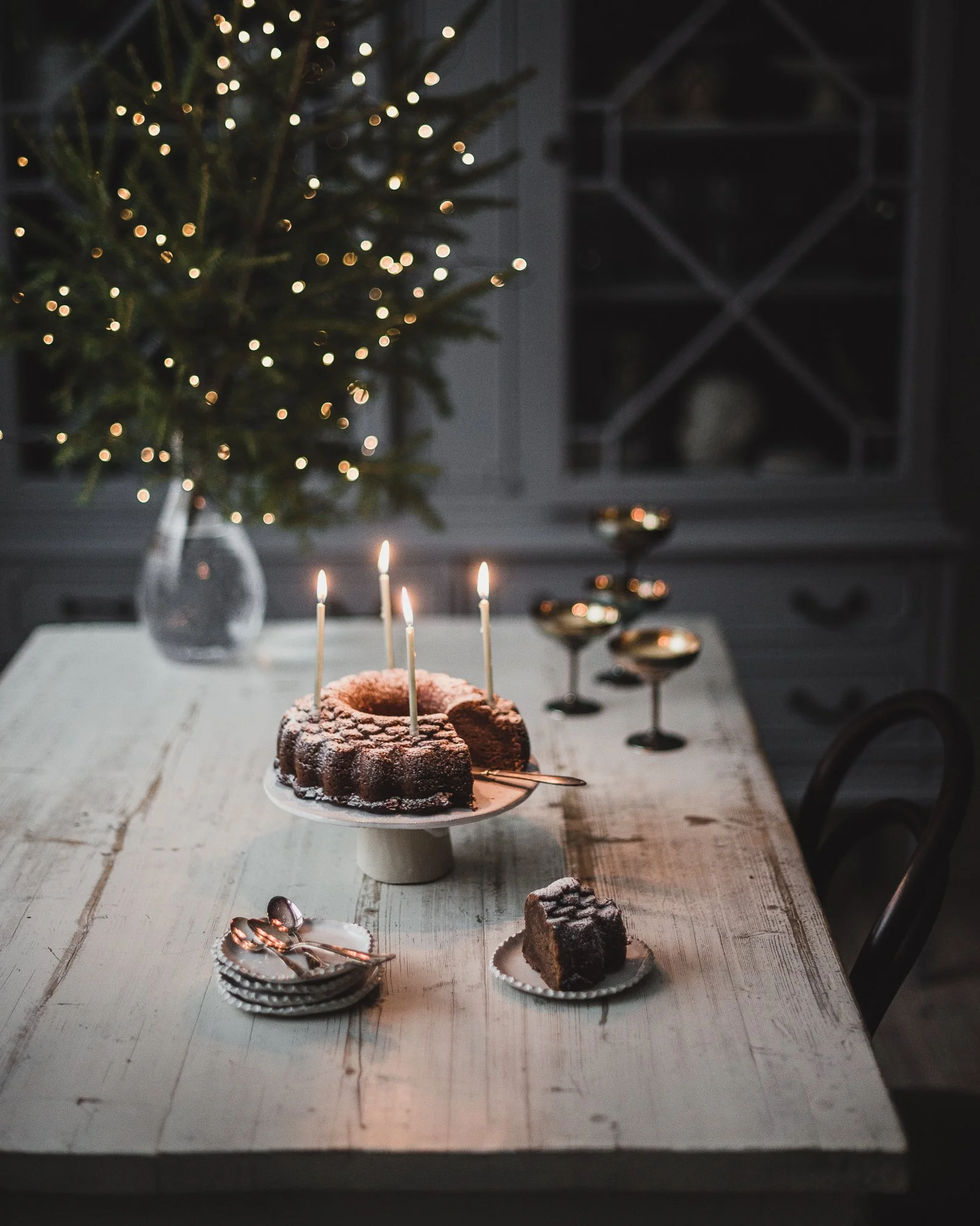 Buttermilk bundt cake