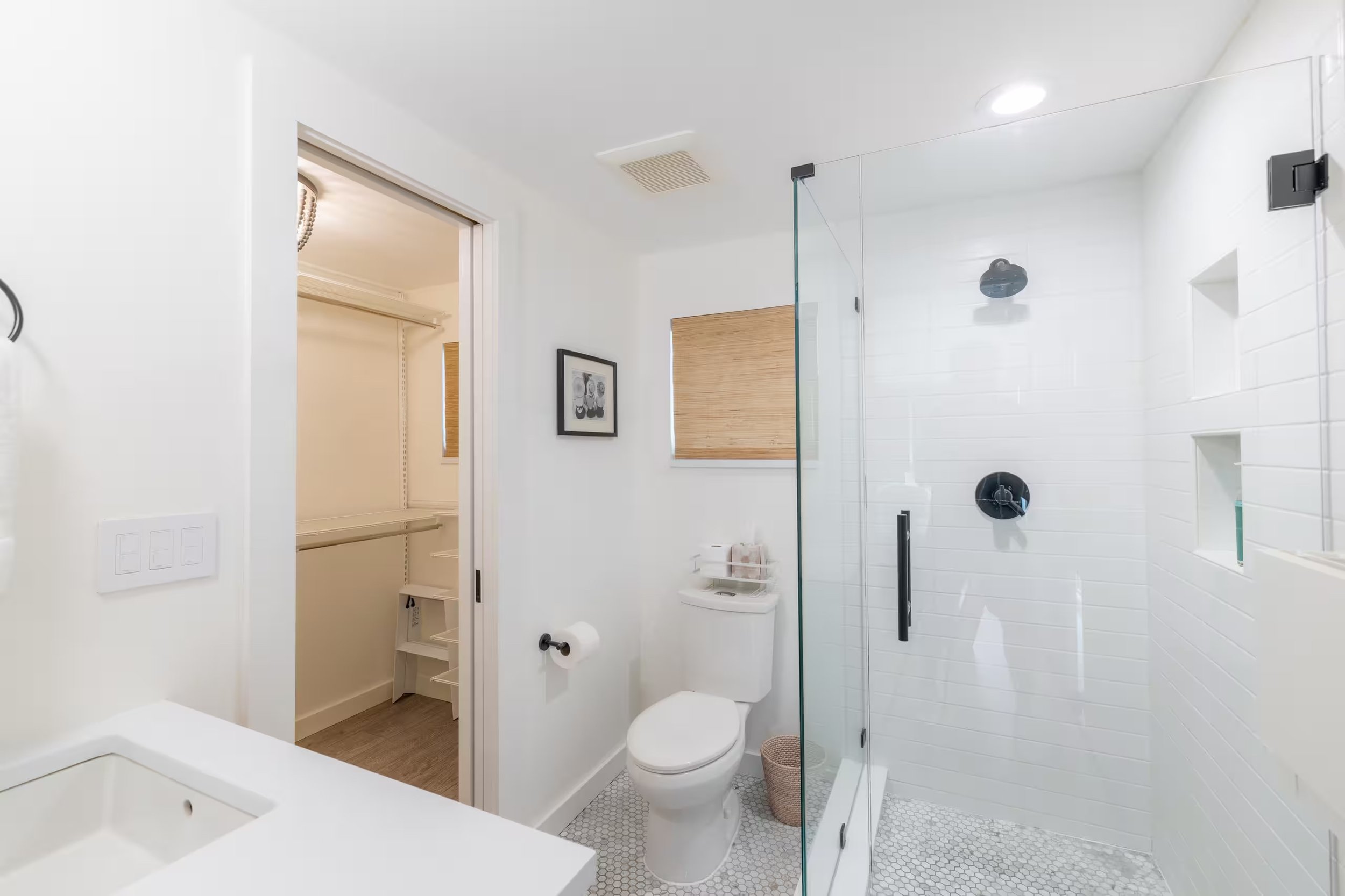 bathroom-2b.jpeg