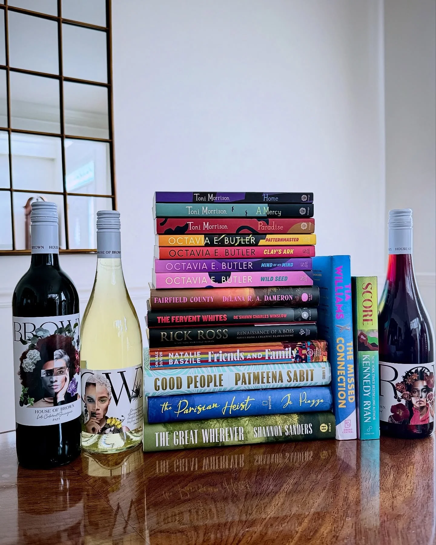 So many books, so much wine, not enough time!! 😩📖🍷 Shoutout to the tagged publishers for the gifted books. I read and love The Great Wherever by @shannonsanderswrites. Super excited about @nataliebaszile upcoming book, Friends and Family, releasin