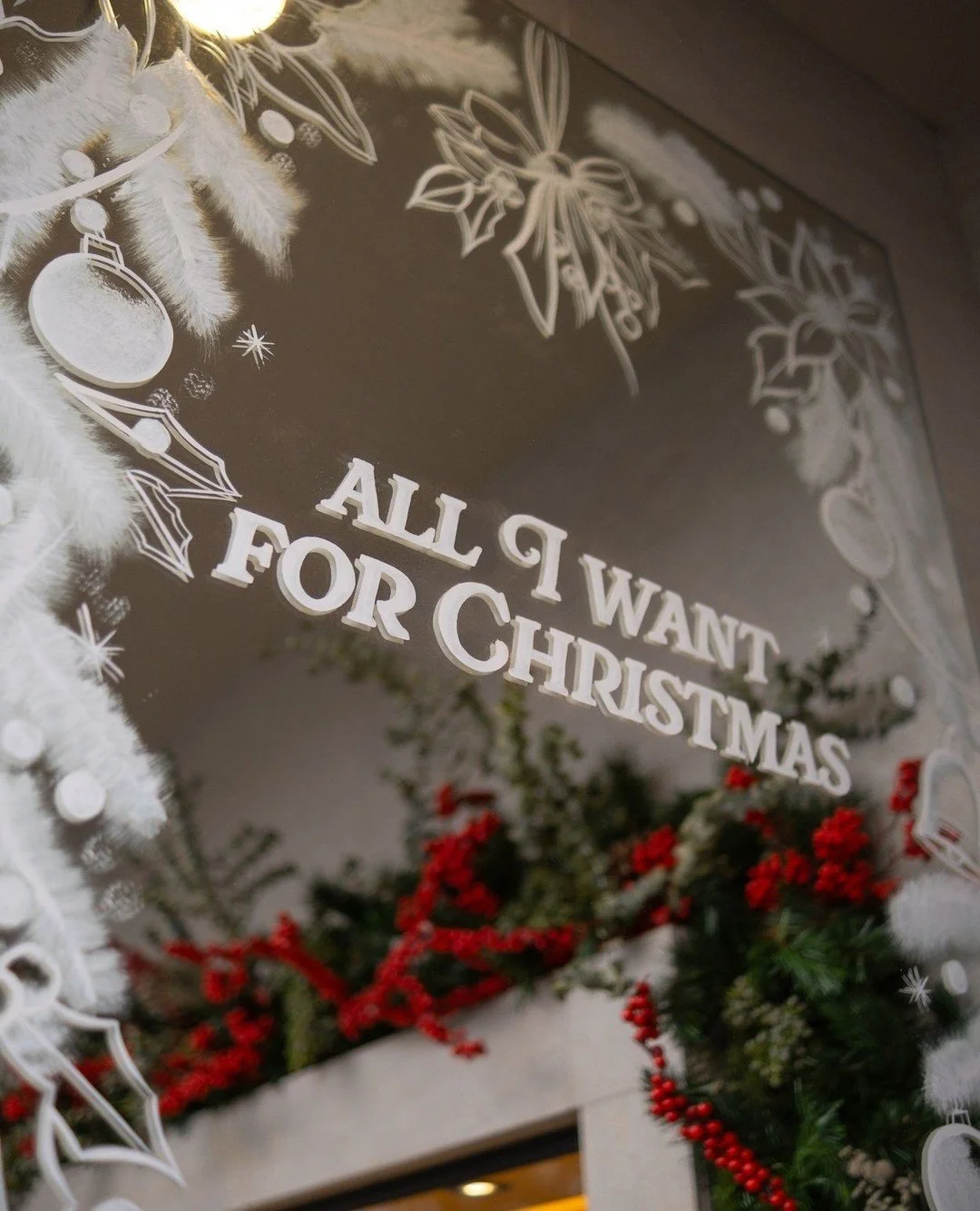 &lsquo;Twas the evening before Christmas, and the streetlights glowed with that familiar holiday hush. 🌟🎄⁠
⁠
Wishing everyone a peaceful December 24 &mdash; full of cosy moments, last-minute magic, and time spent with the people (and traditions) th