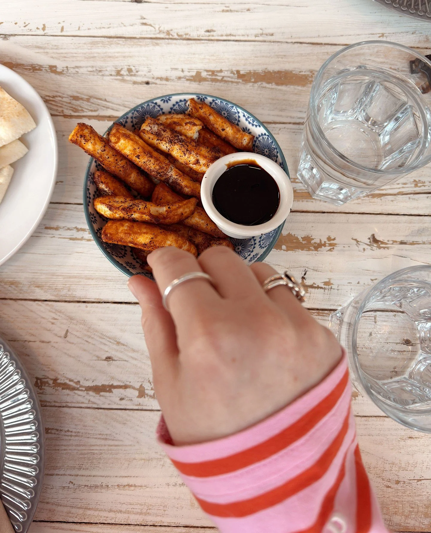Golden, crispy, creamy, dreamy. ✨⁠
⁠
A visit to @mazahr_kitchen feels like a little escape. Start off with halloumi fries &mdash; crisp, salty, just right &mdash; followed by warm, flavourful plates of Shish Tawouk and roasted cauliflower.⁠
⁠
The hum