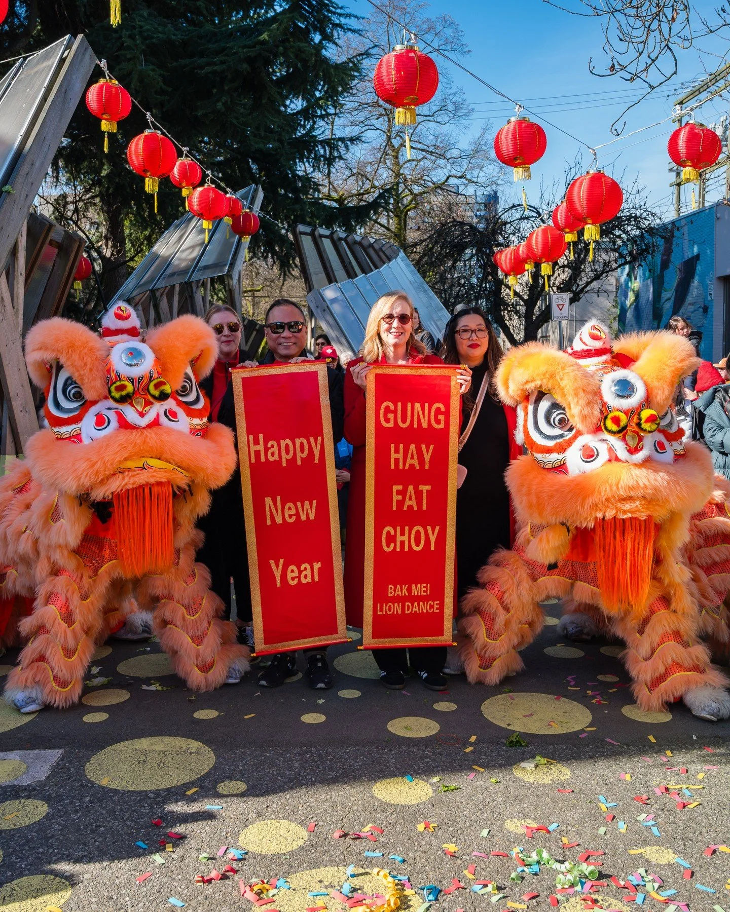 Grateful for good partners and meaningful moments. 🧧✨⁠
⁠
@concordpacific supported this year&rsquo;s Lunar New Year celebrations in South Granville - the Lion Dance and the glowing lantern installation on the Plaza. 🦁🏮⁠
⁠
Moments like these are ma
