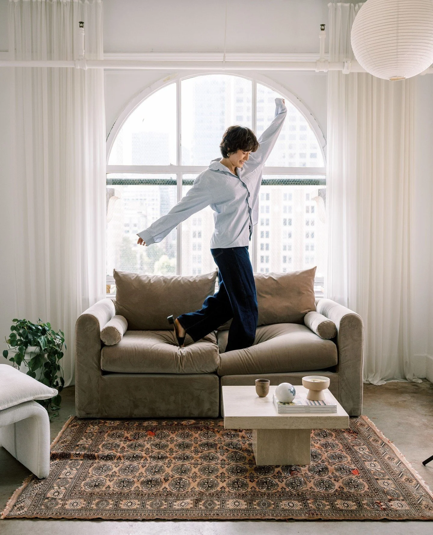 Say hello to custom comfort, designed entirely by you! 🛋️✨⁠
⁠
@couch_haus is the ultimate destination for fully customizable modular couches. ⁠
⁠
Whether you&rsquo;re dealing with an awkward floor plan, trying to fit a specific nook, or just dreamin