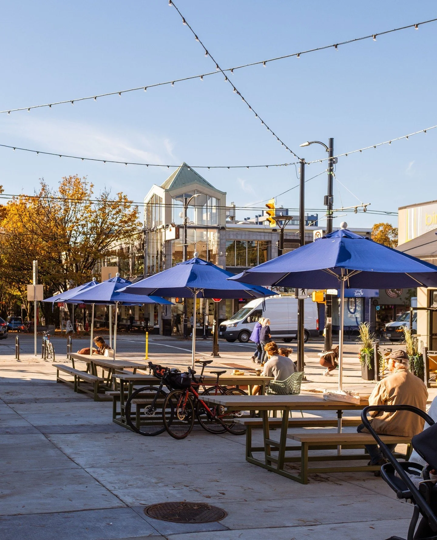 the new furniture at granville x w 14th has finally landed, and we&rsquo;ve been soaking up every bit of these golden autumn rays. 🍂☀️⁠
⁠
grab an iced matcha, claim a sunny spot, and do a little people-watching before sweater weather takes over comp