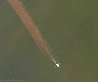 69f7981a1ffd77fba9220cac_SkyTruth_trawling_detail_GE_may07_sm.webp