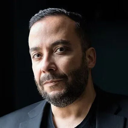 Symphony opens season with new director
