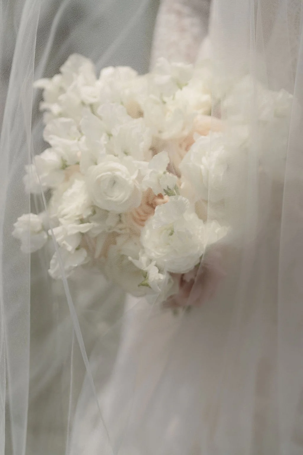 E&A_WeddingTeasers_-12.jpg