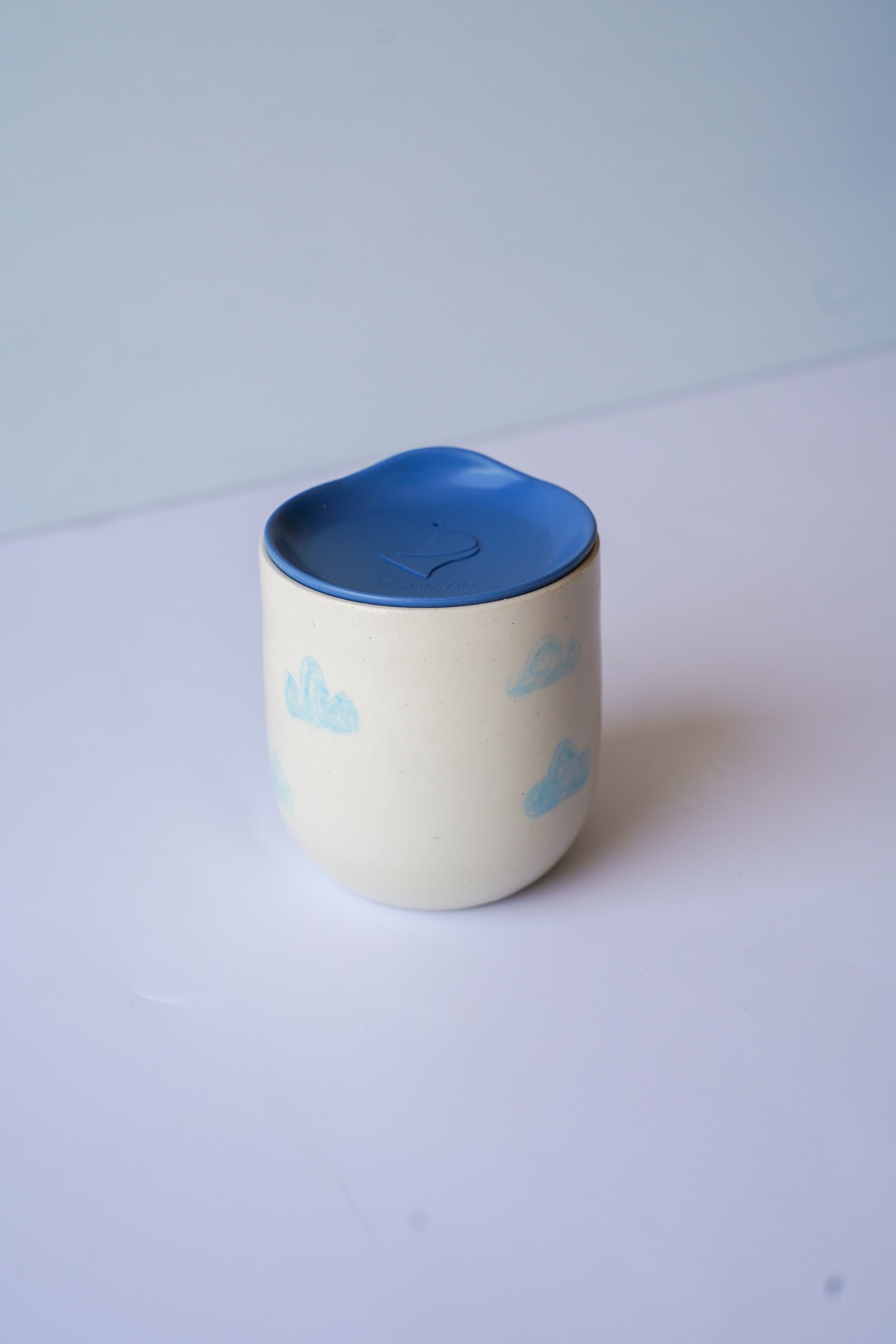 Clouds Mini Round Cup