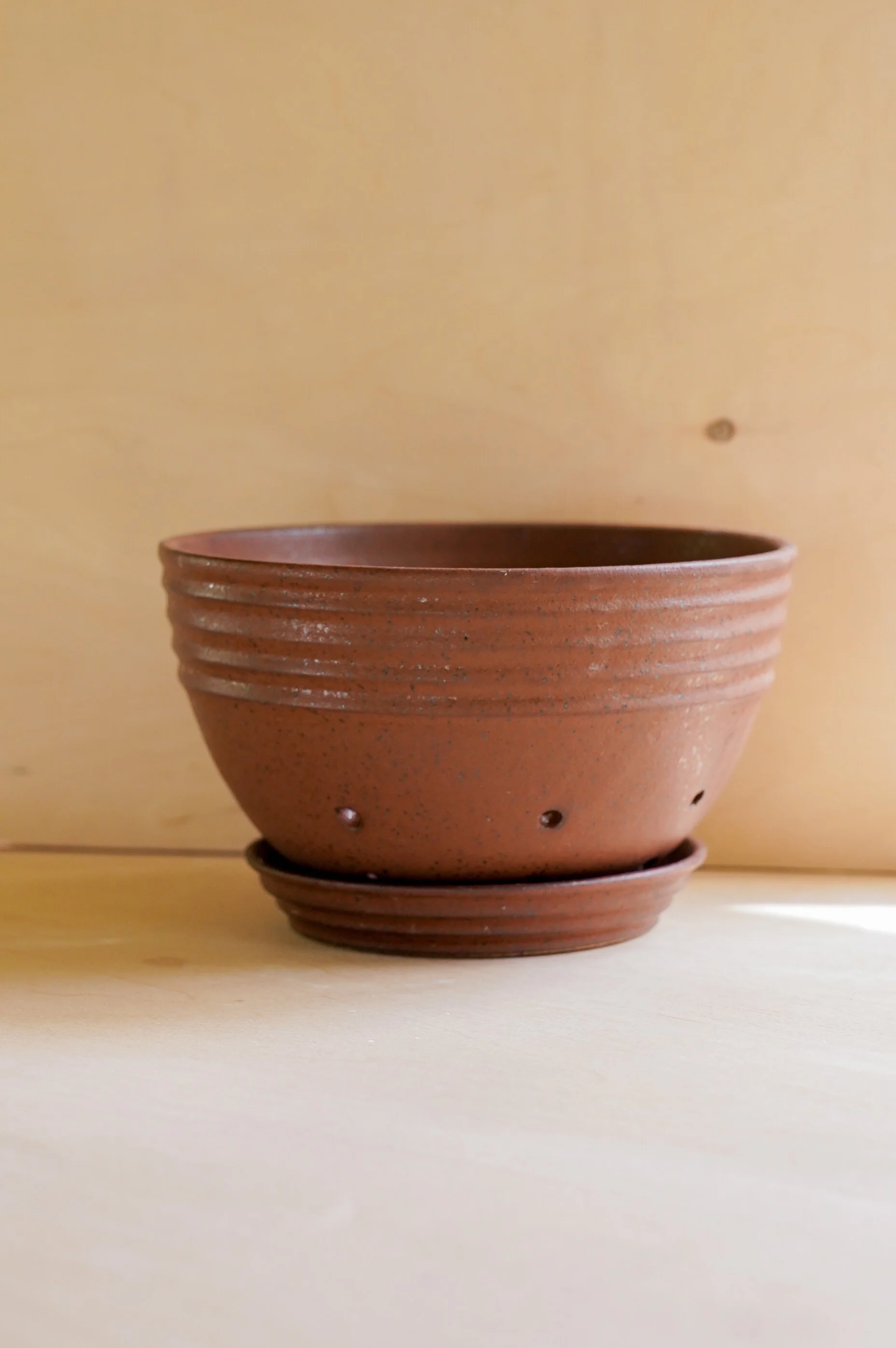 Speckled Brick Berry Bowl