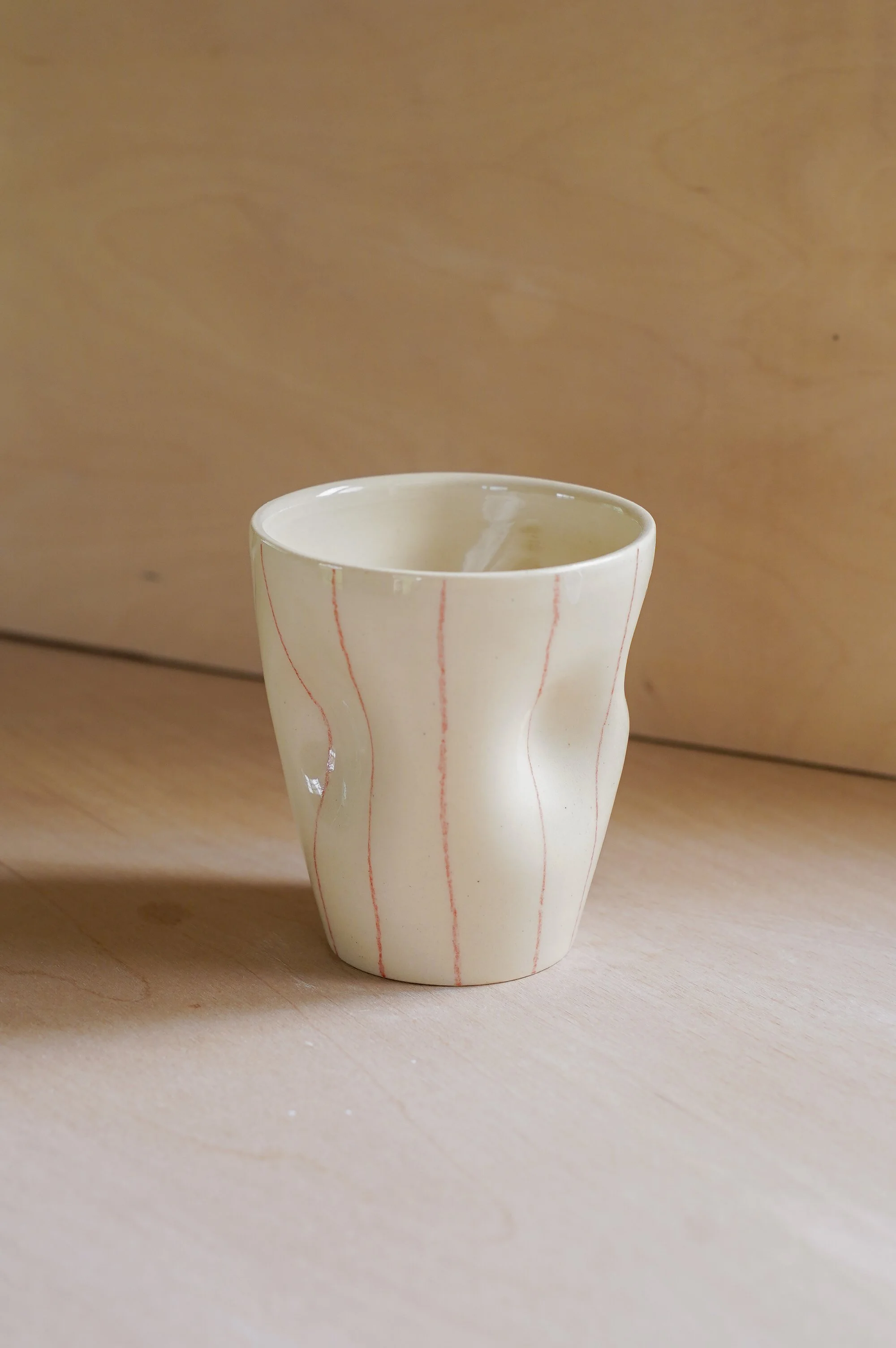 Mini Red Lines Dimple Cup