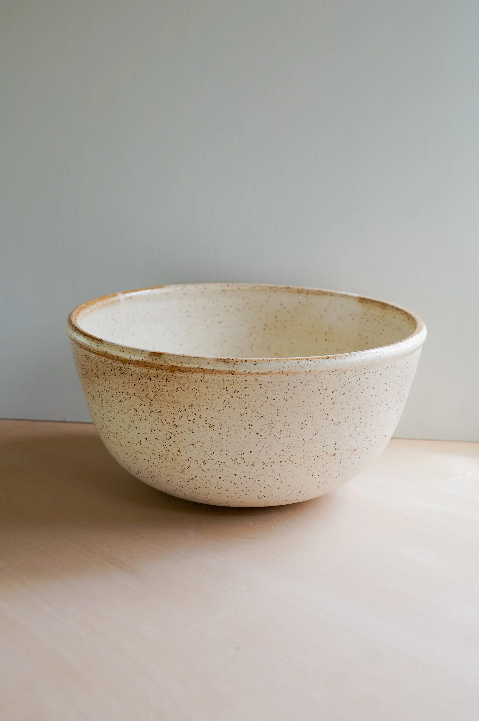 Speckled Cream Mixing Bowl