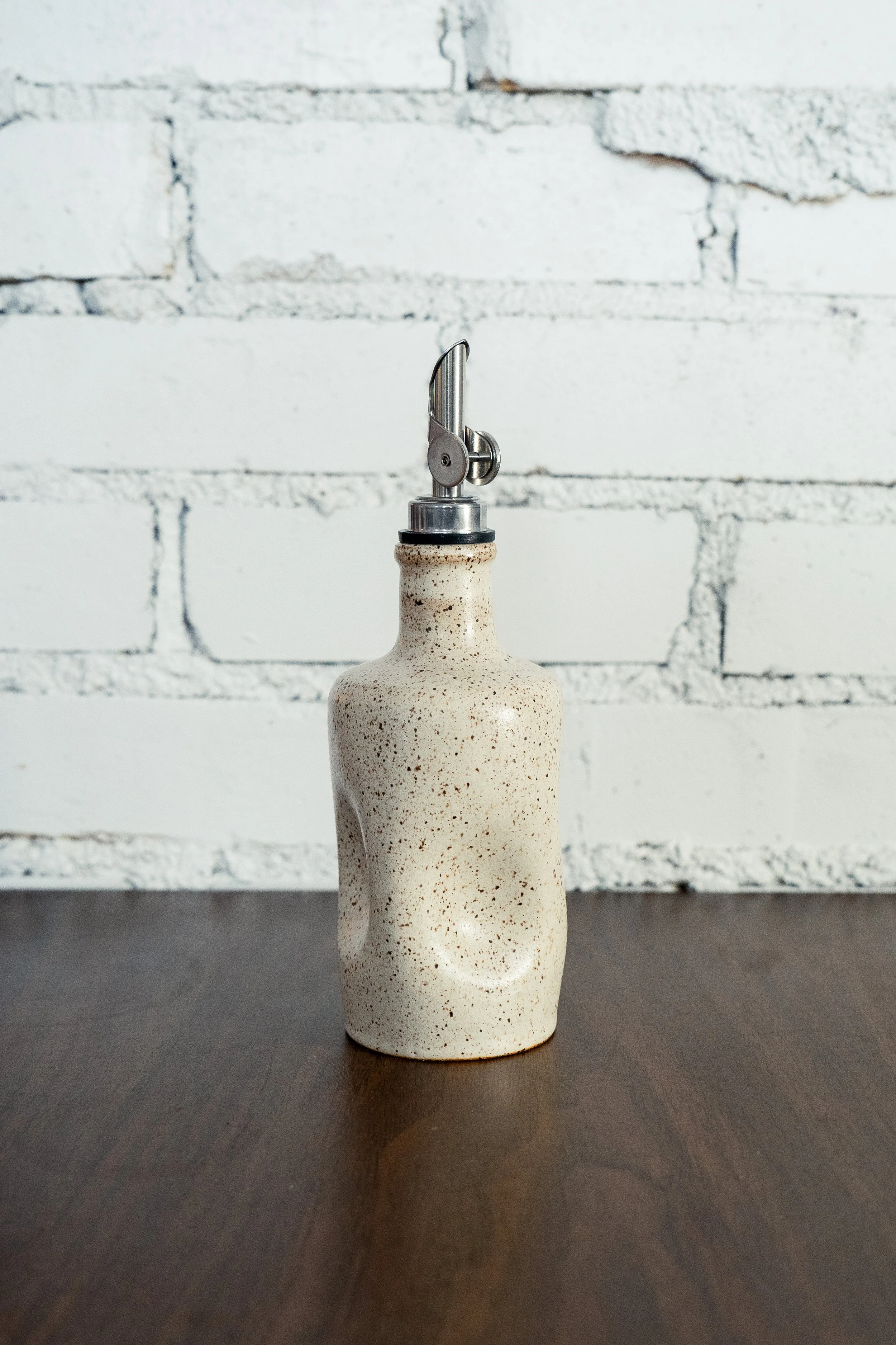 Speckled Cream Small Oil Bottle