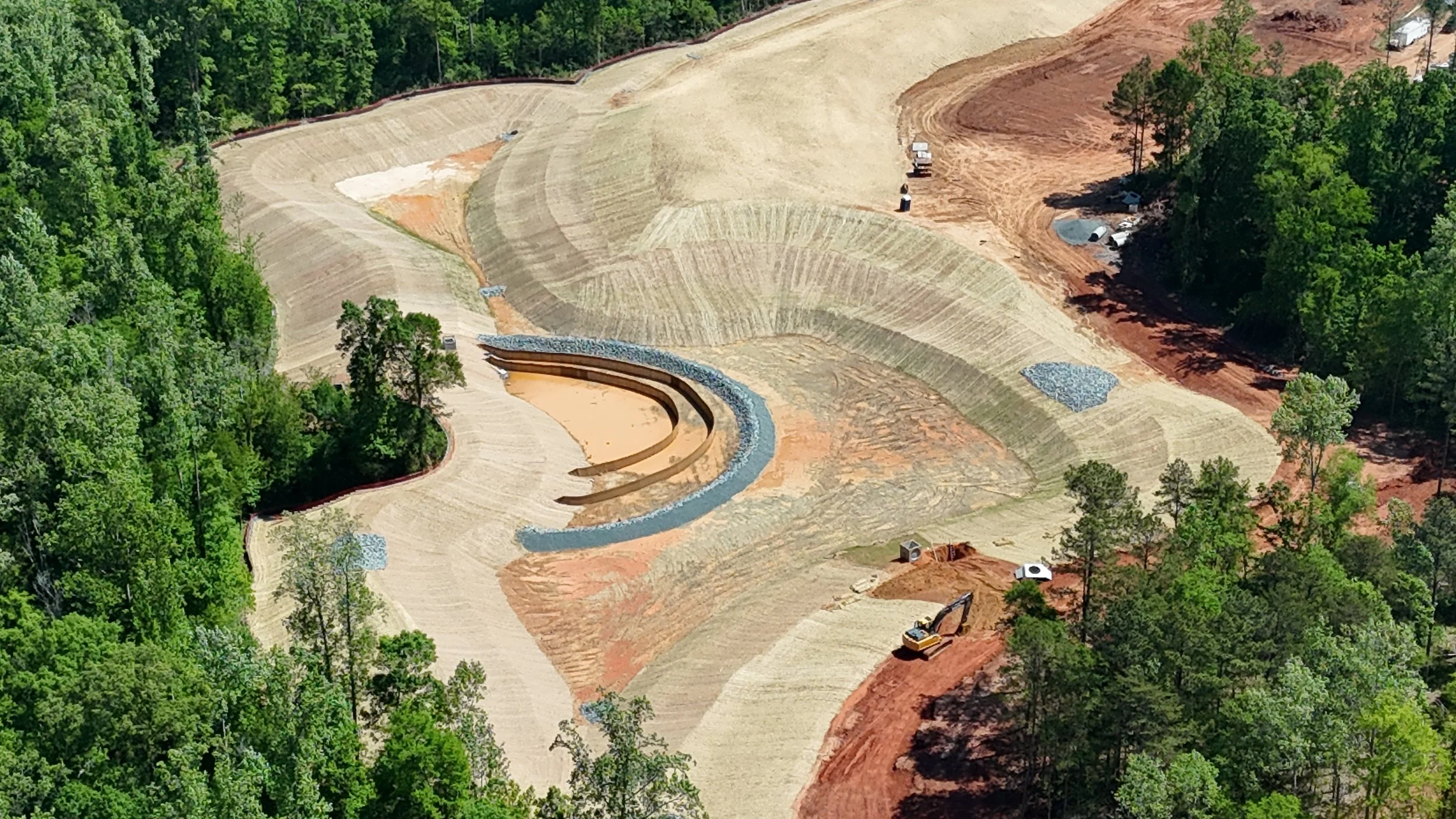 DJI_20250506112639_0024_D.JPG