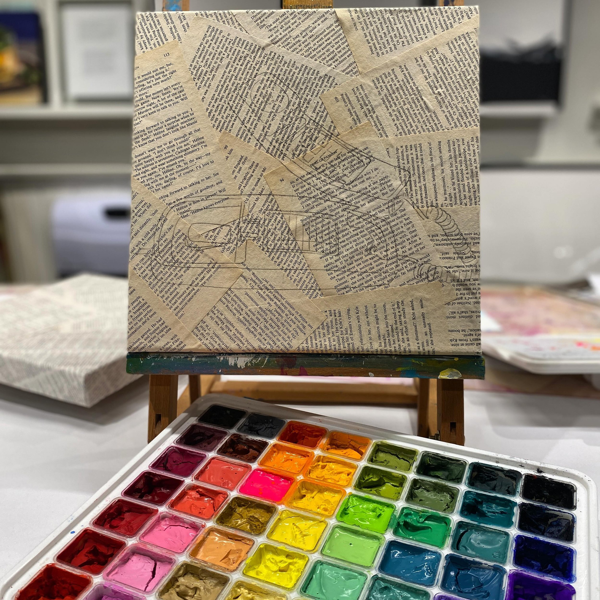 And so it starts! 
New collection, I&rsquo;m excited. 

#nostalgia #gouache #gouachepainting #gouacheart #artcollector #artofinstagram #realism #realistic #realismpainting #collage #mixedmedia #artgallery #artcollection #galleryart #squarefootshow @m