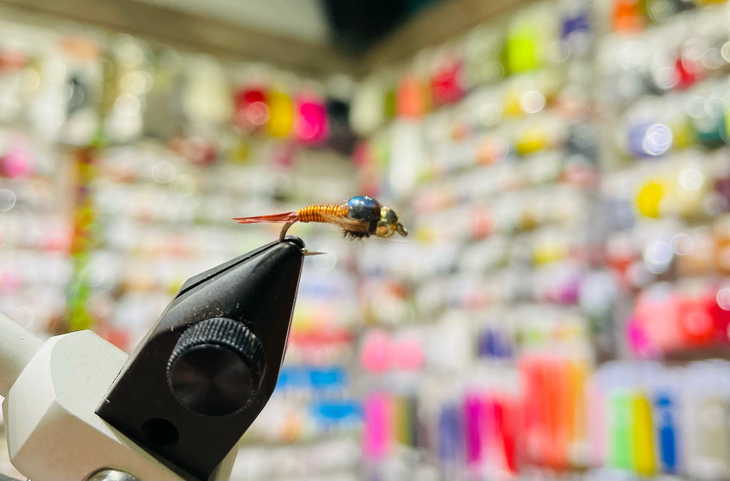 Fly tying 2/9