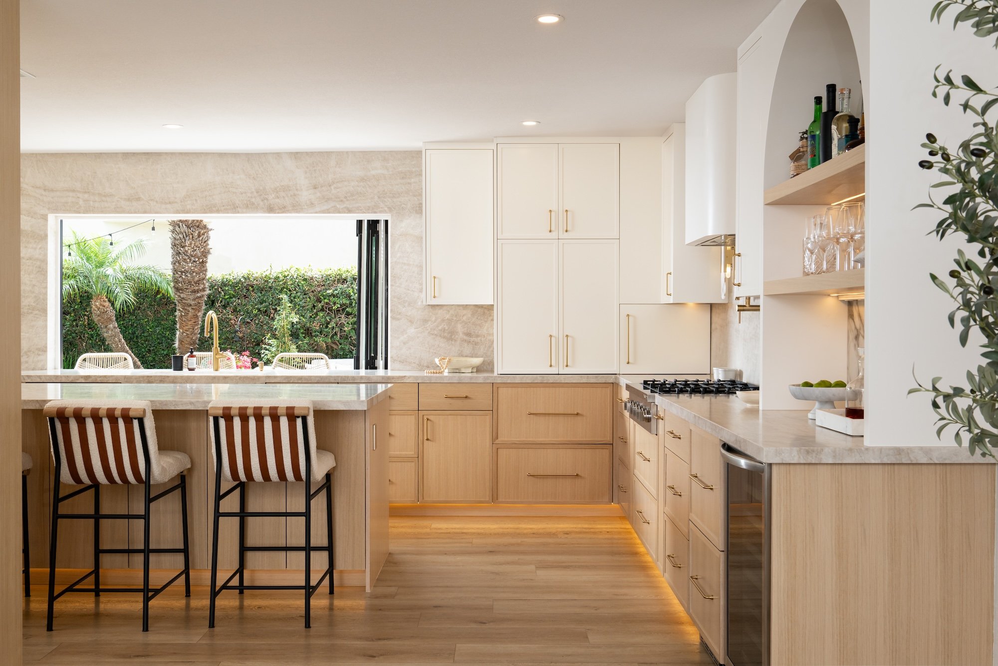 Studio Willow_Zetland_Huntington Beach_ Modern Kitchen Remodel_9.jpg
