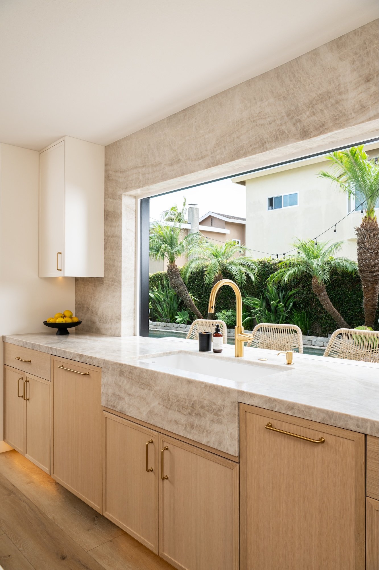 Studio Willow_Zetland_Huntington Beach_ Modern Kitchen Remodel_16.jpg