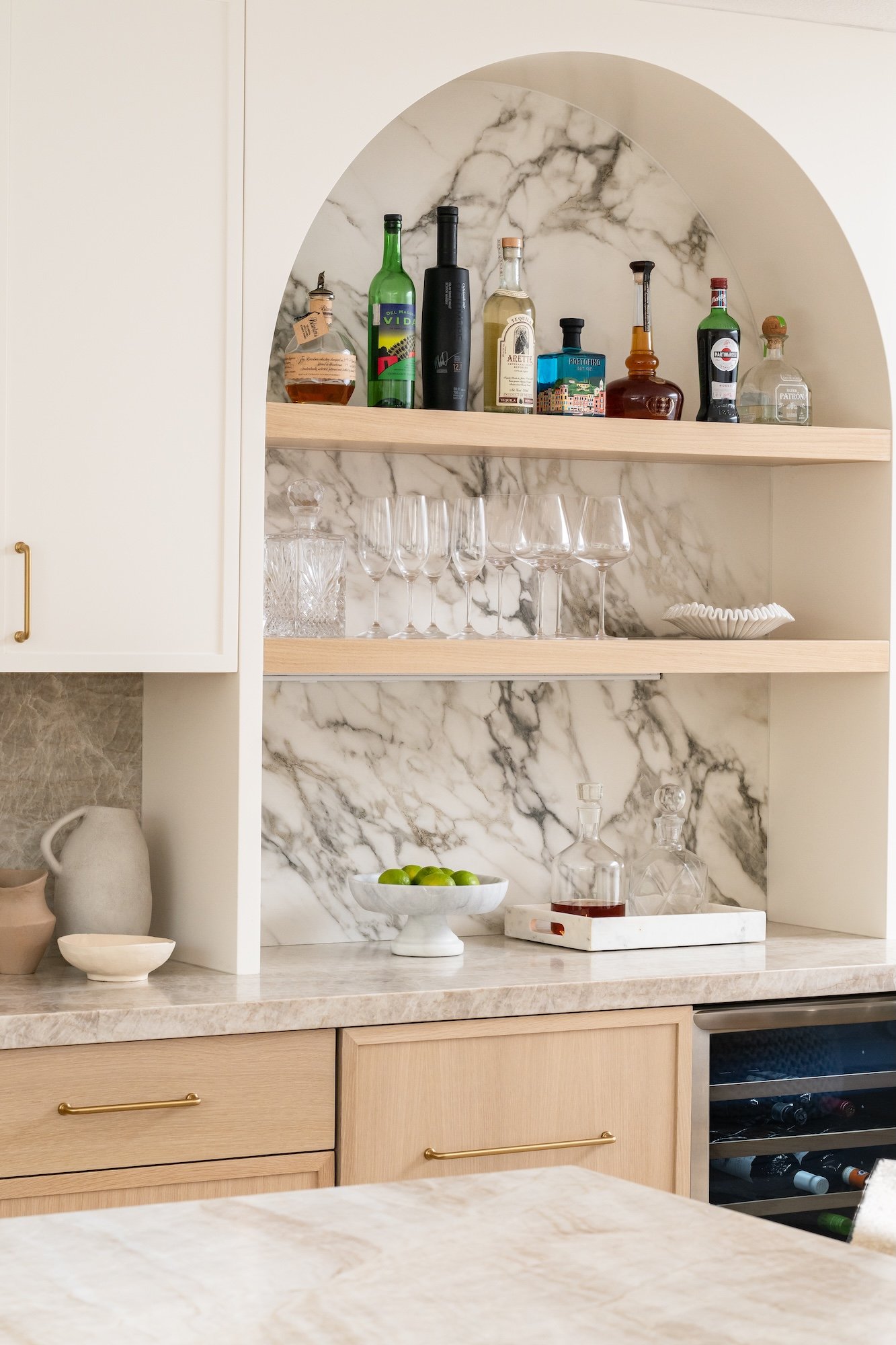 Studio Willow_Zetland_Huntington Beach_ Modern Kitchen Remodel_12.jpg