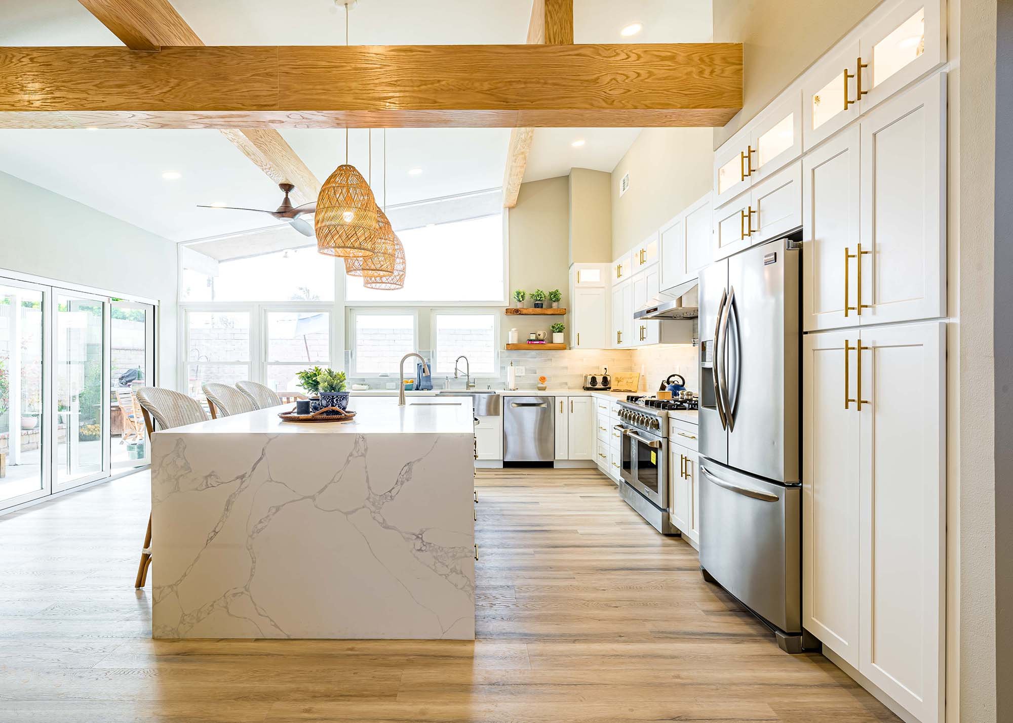 OC_Builders_Complete_Remodel_Huntington_Beach_0729_0001.jpg