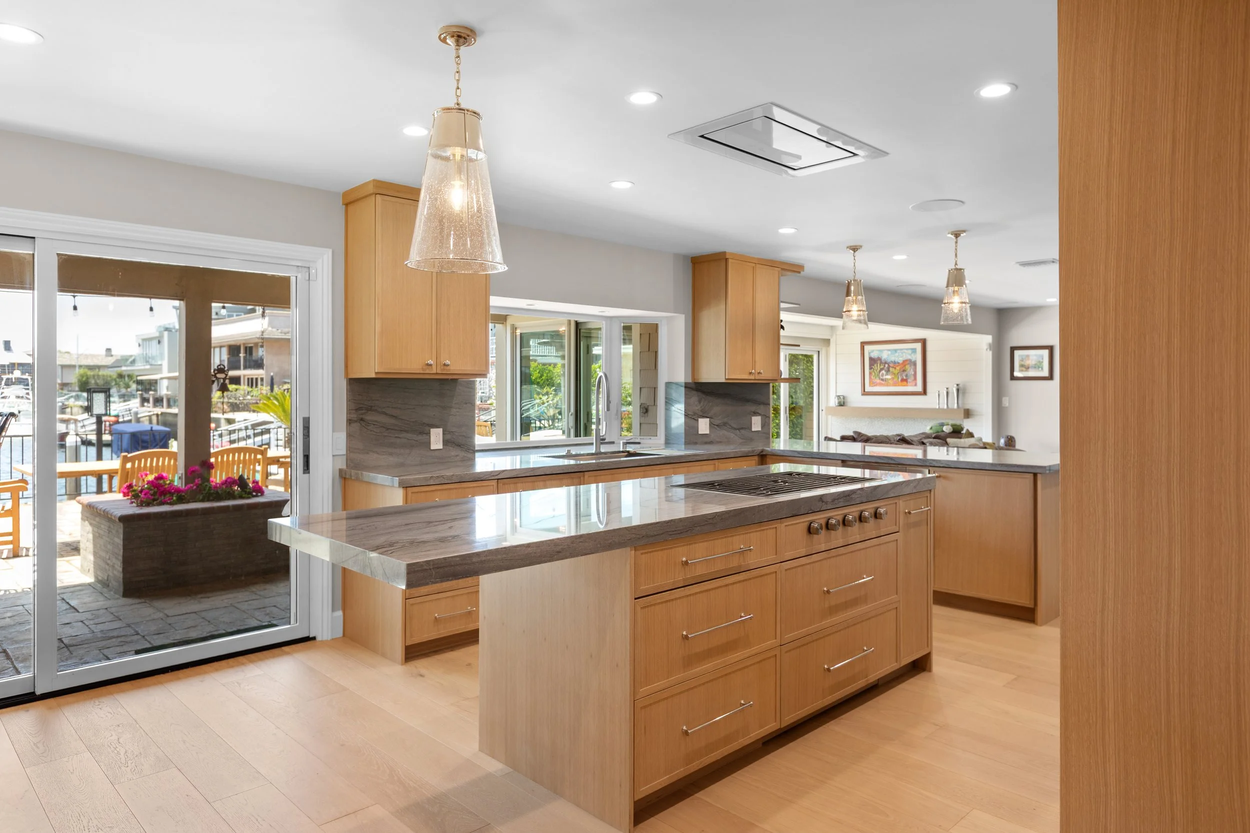 Kitchen Remodel: Edgewater, letting the light in