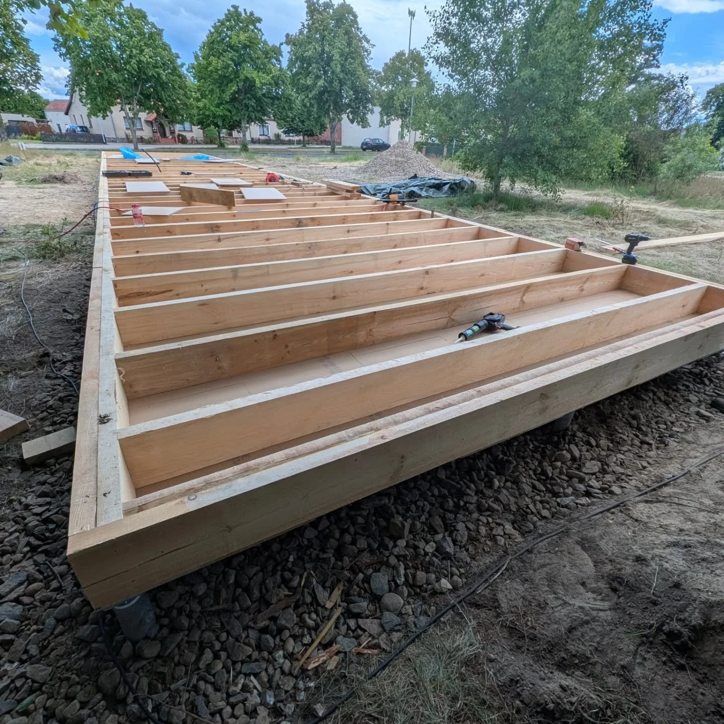 A long week of weather, but we have a floor!

#woodconstruction 
#selfbuildhome