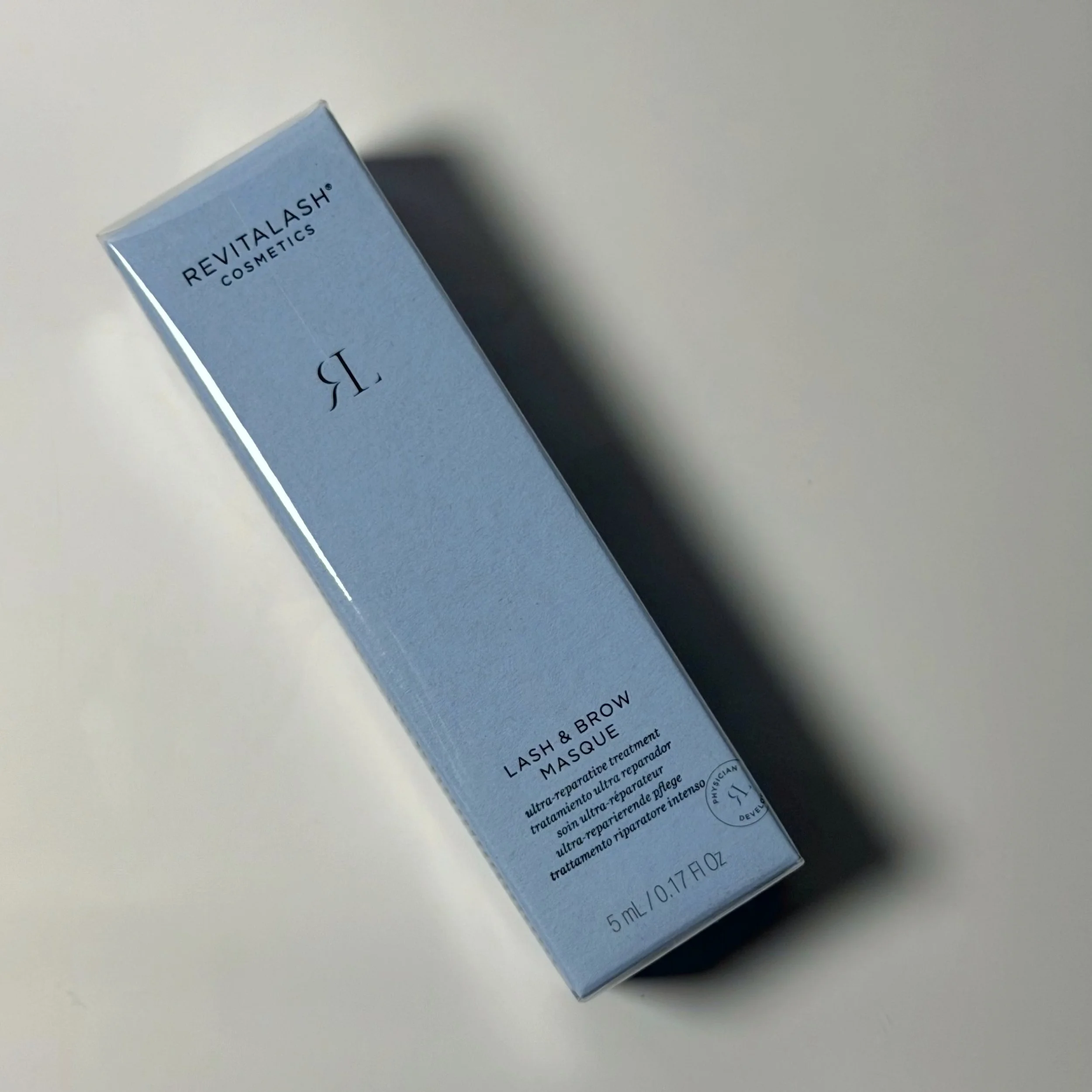 Facetune_04-04-2026-23-28-17.jpg