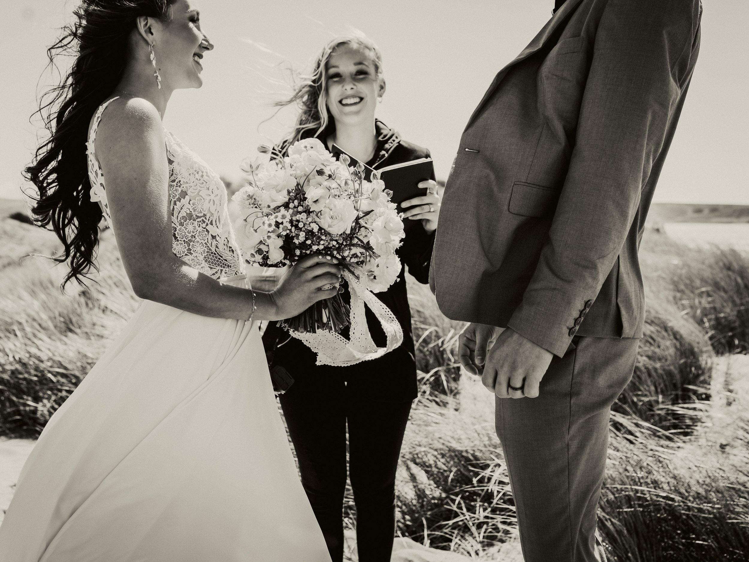 MorganAlannaPhotographyDillonBeachCaliforniaElopement (63).jpg