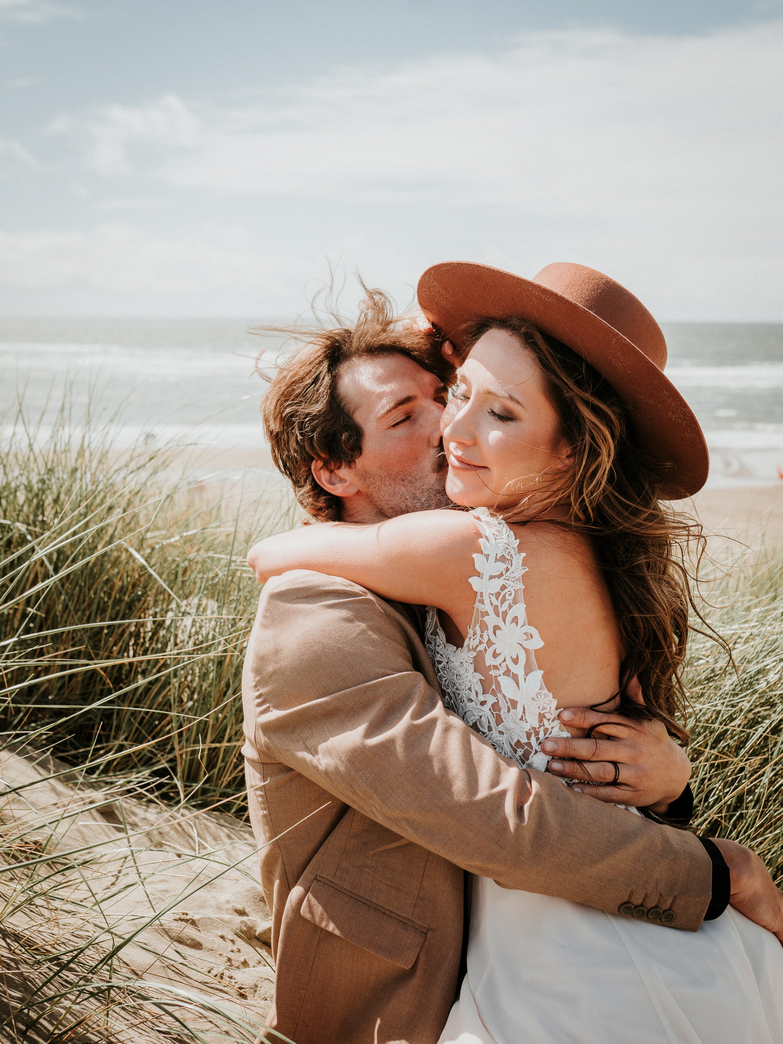 MorganAlannaPhotographyDillonBeachCaliforniaElopement (128).jpg