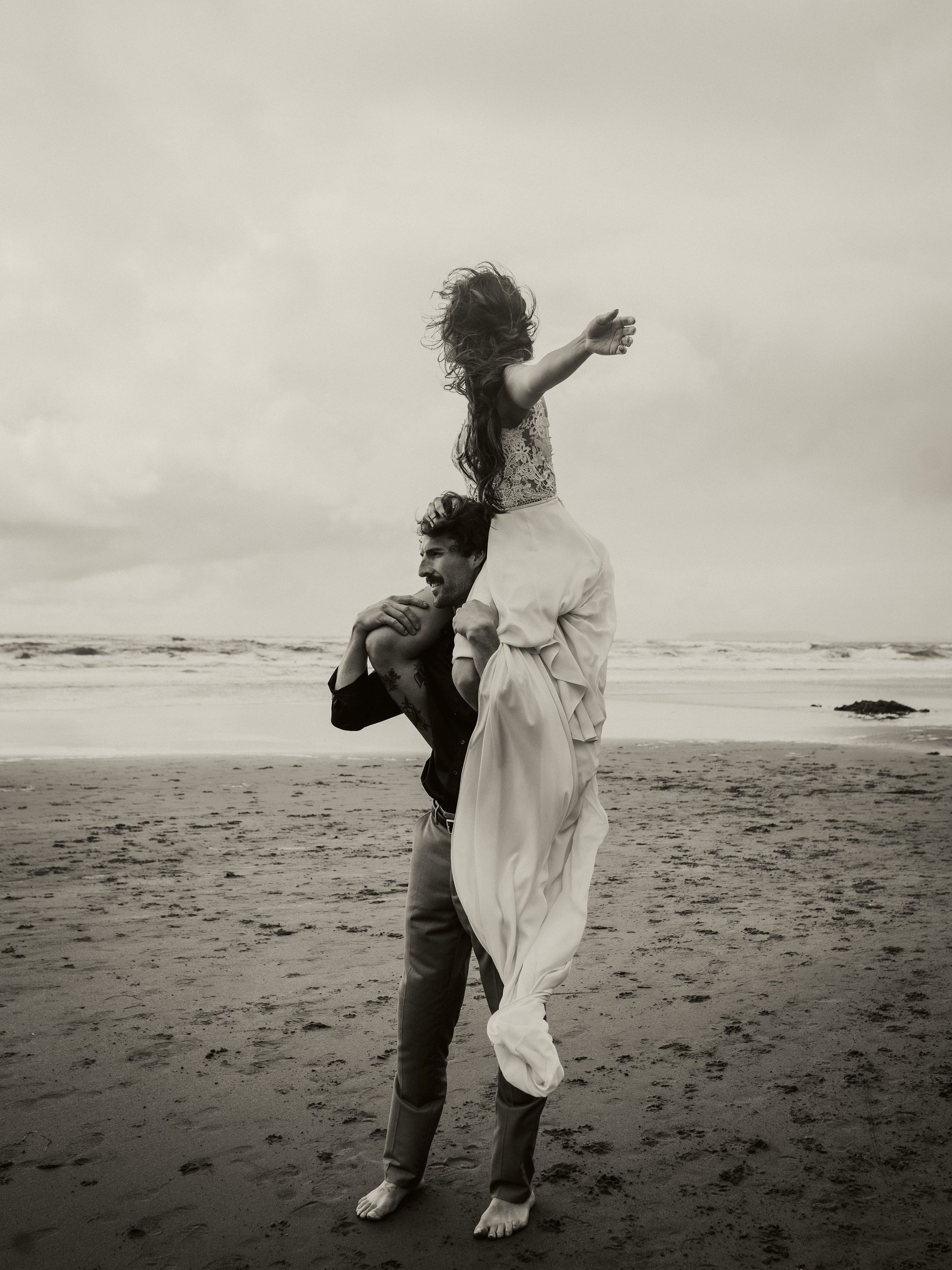 MorganAlannaPhotographyDillonBeachCaliforniaElopement (175).jpg