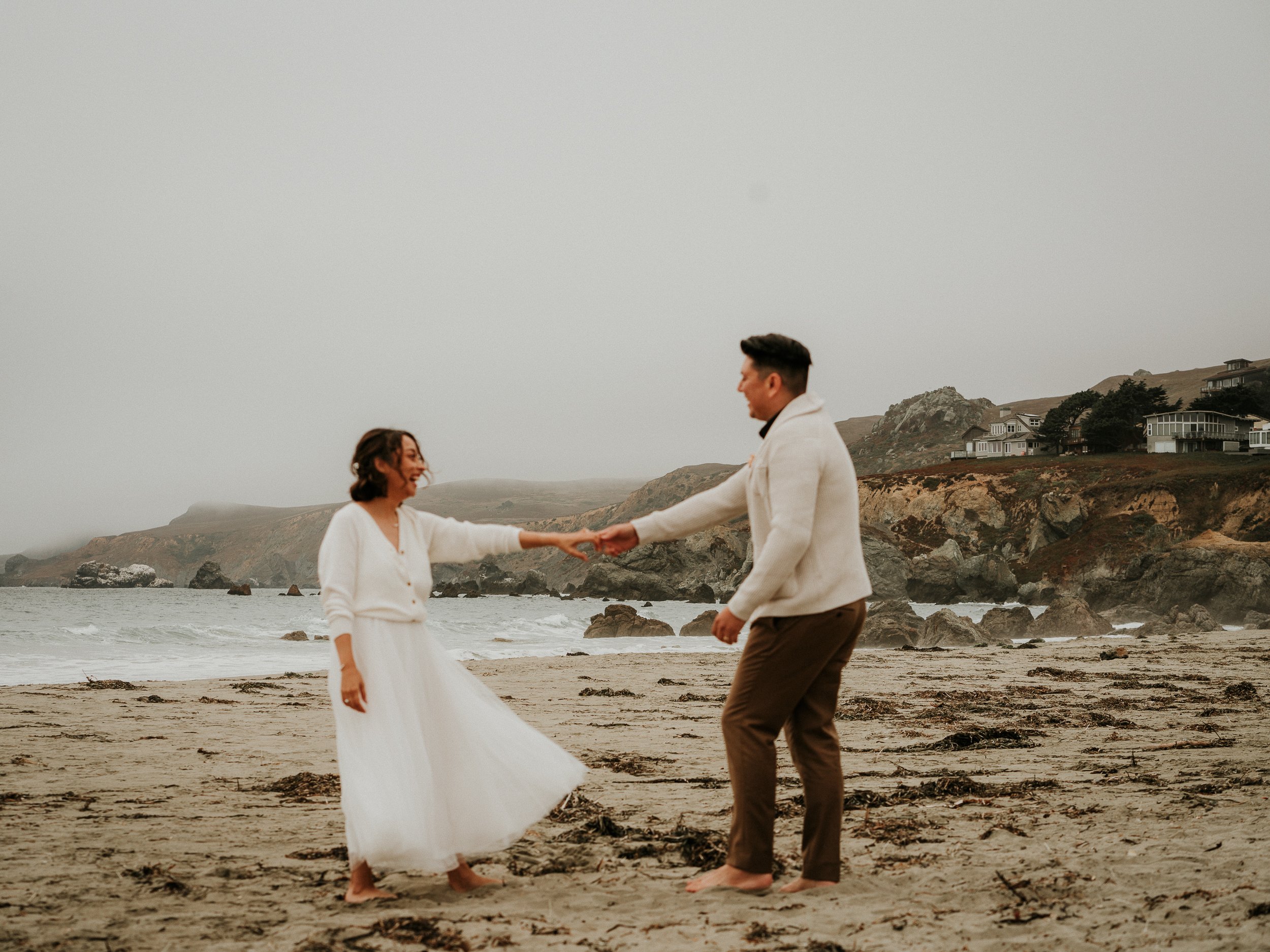 California-beach-elopement 