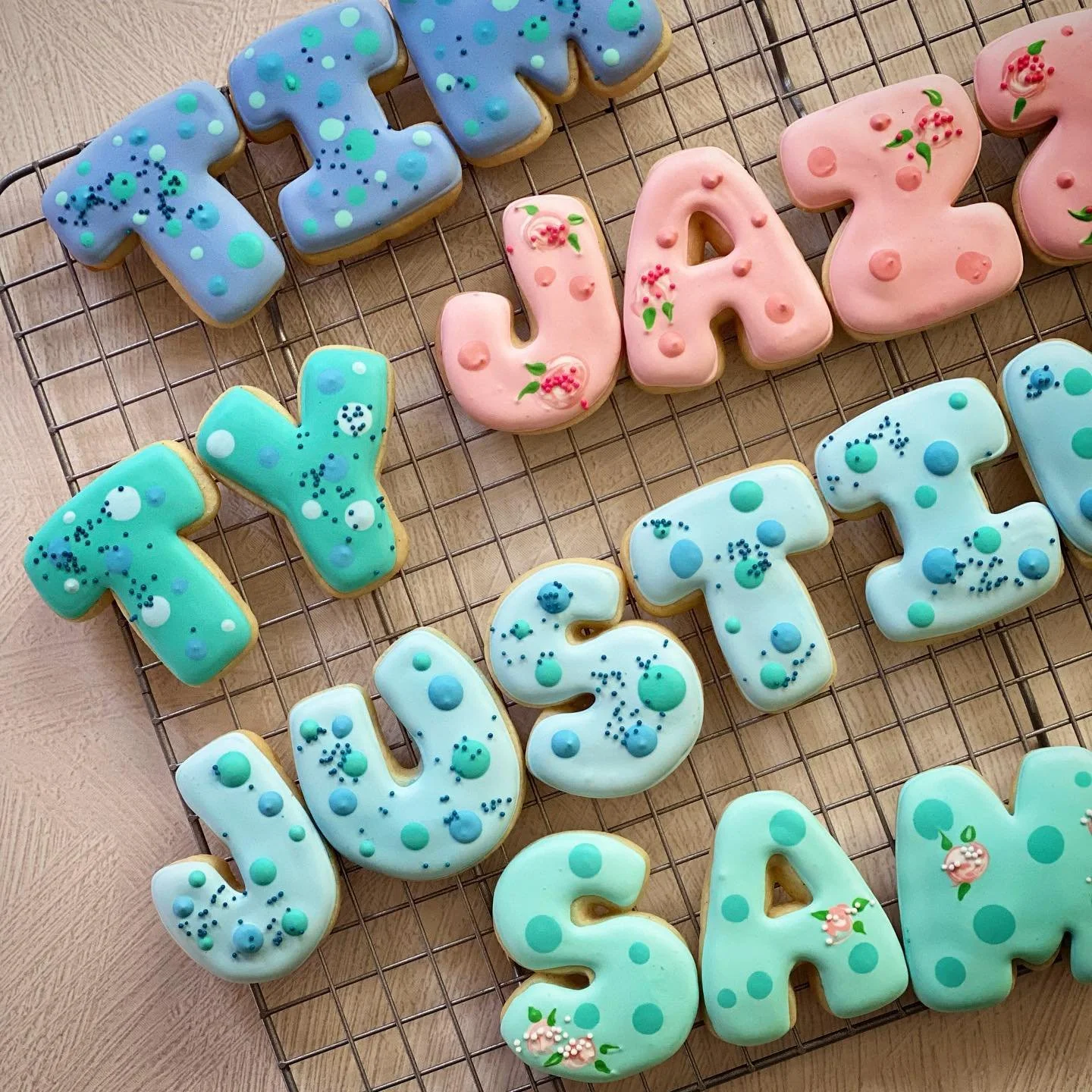 name_cookies_easter.jpg