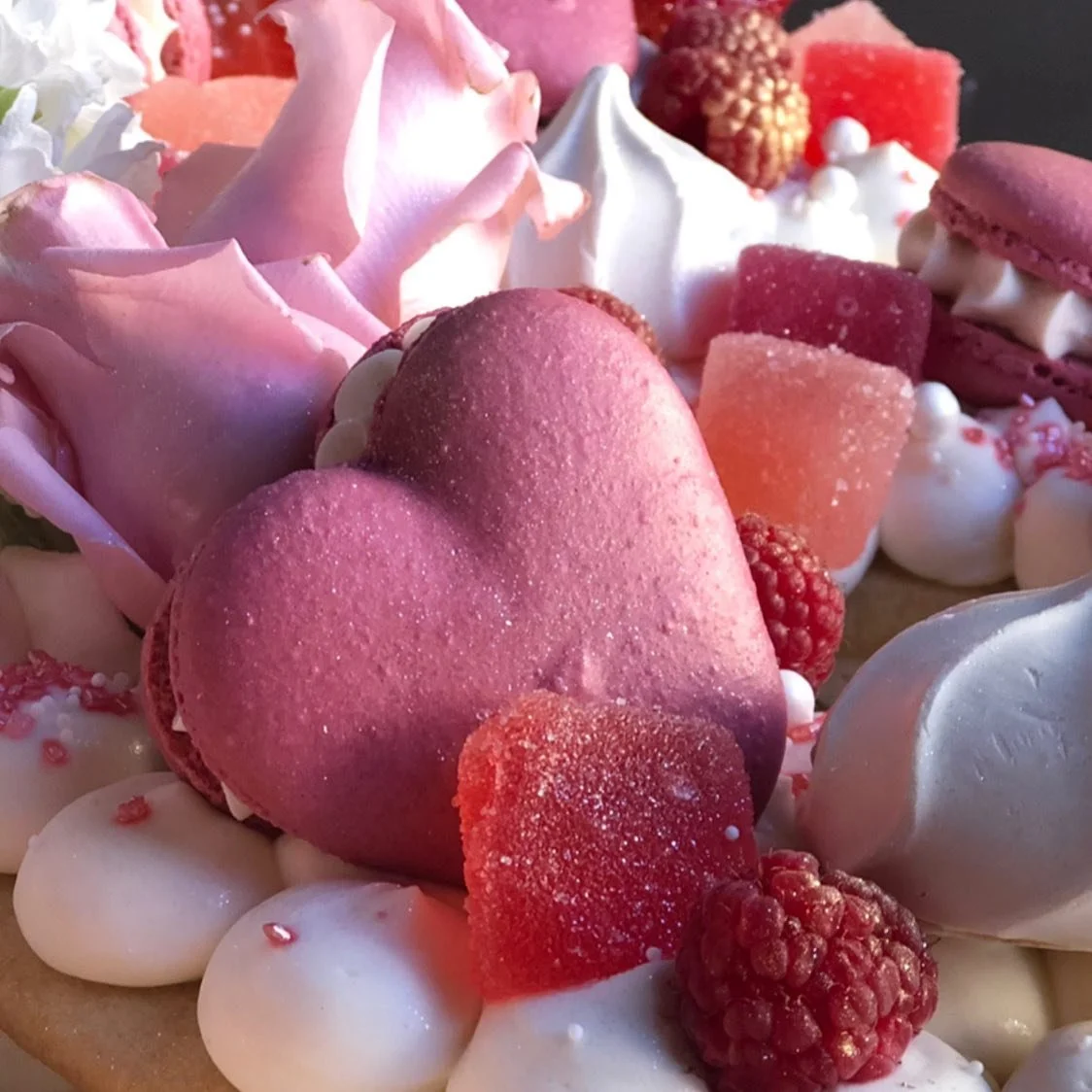 Valentine's Day Macarons Gift Set