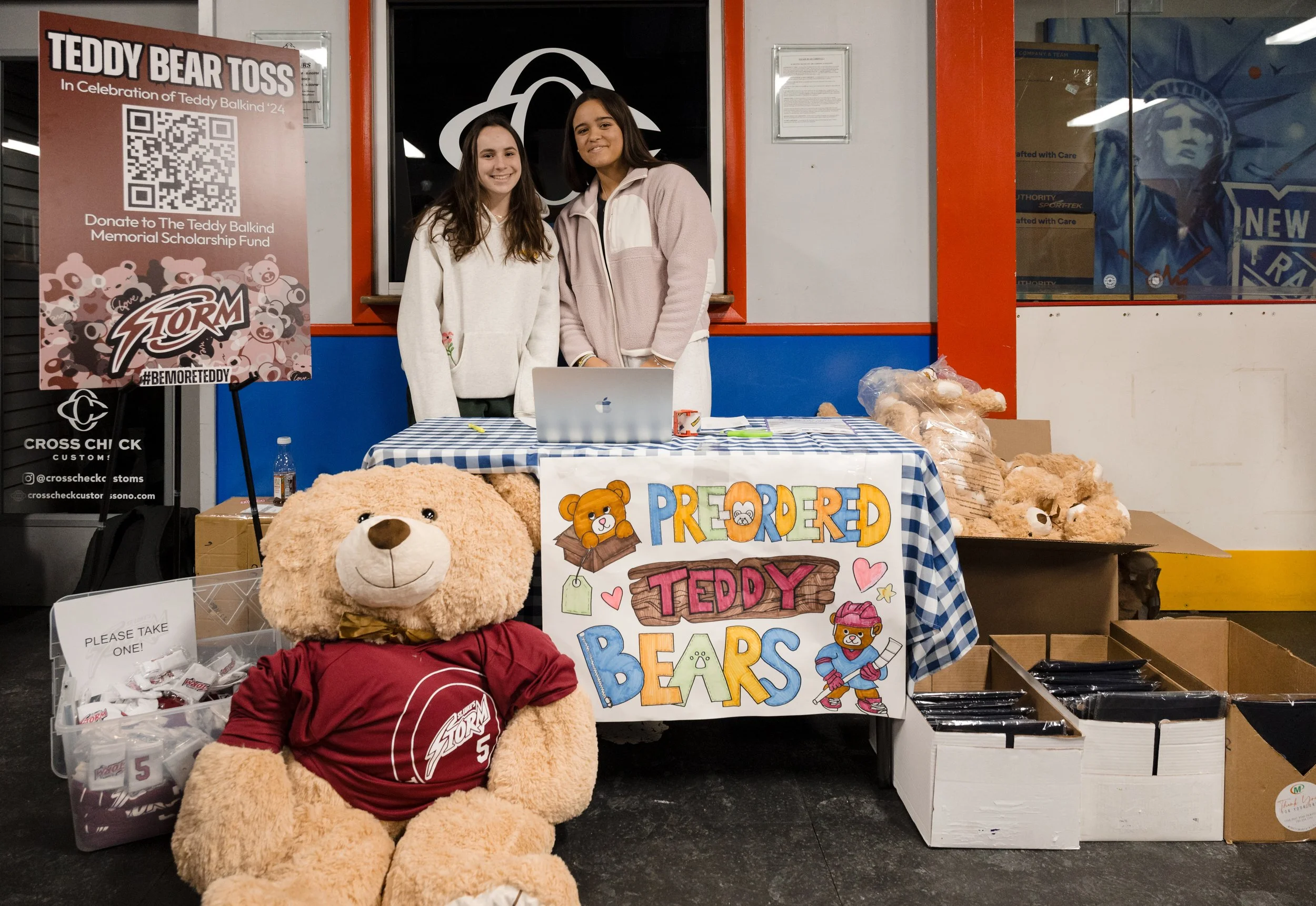 SLS 2026 Teddy Bear Toss-238.jpg