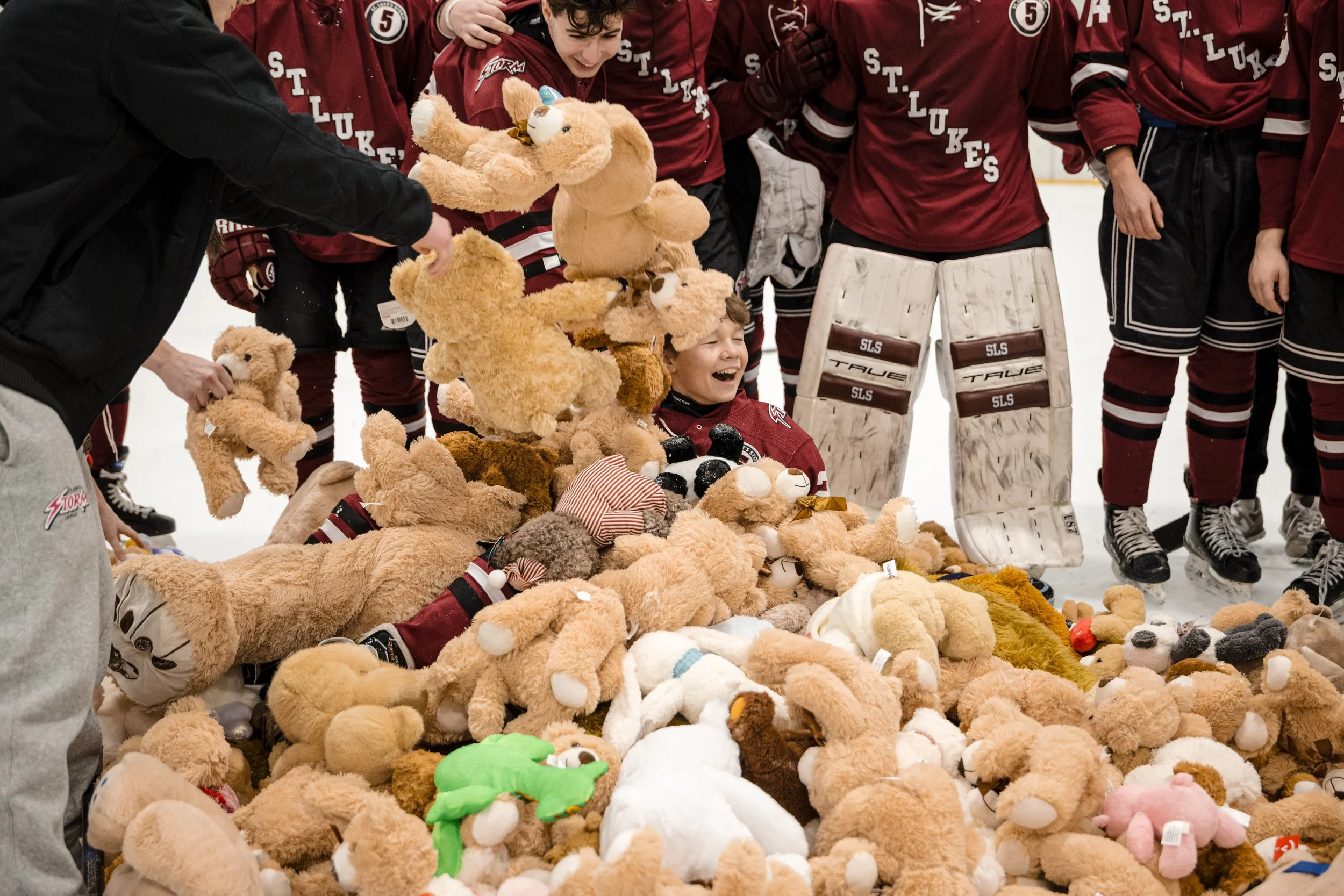 SLS 2026 Teddy Bear Toss-236.jpg