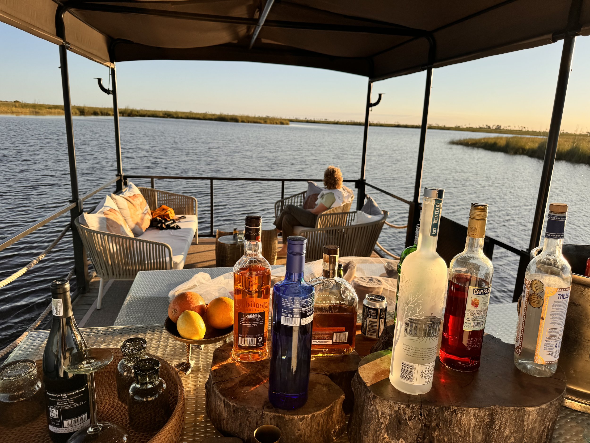 The bar is open on Osprey Lagoon!