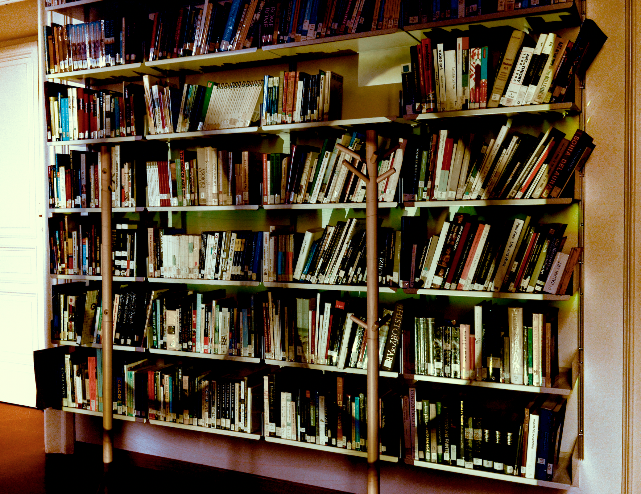 Sex (Installation), 2021
Coat Stands, Cotton thread, Projection