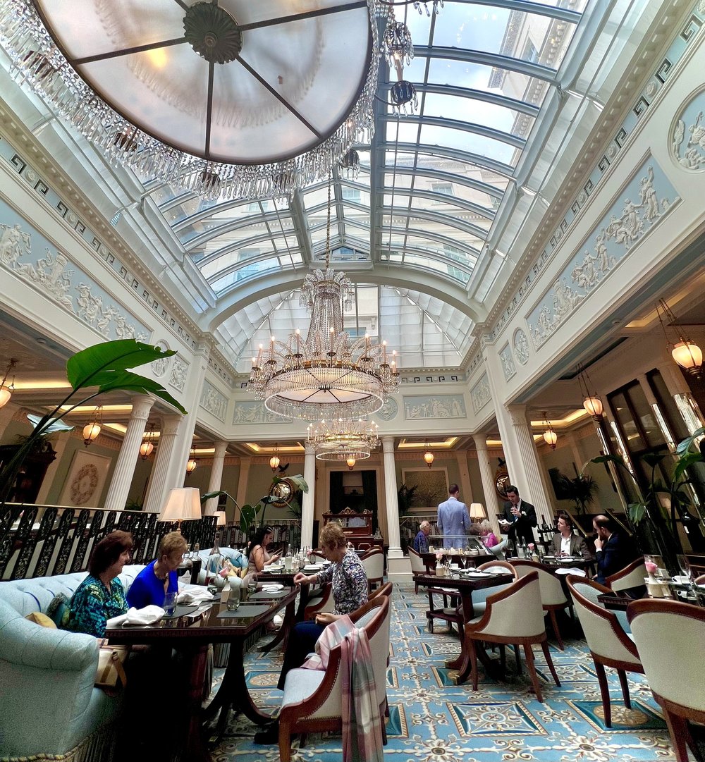 The Lanesborough Hotel: tea room