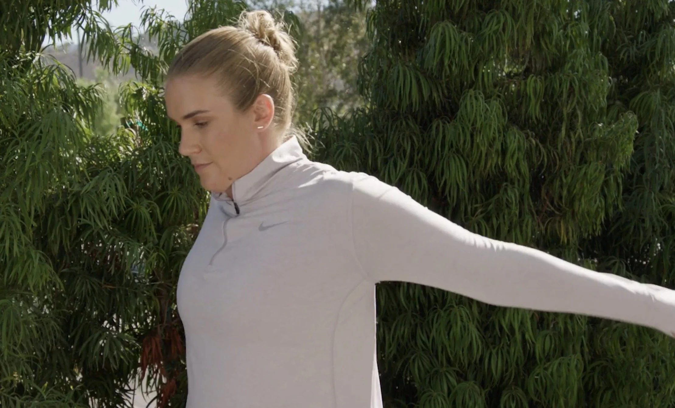 Natural Light Cinematography: How to Craft Cinematic Images with Hard and Soft Light