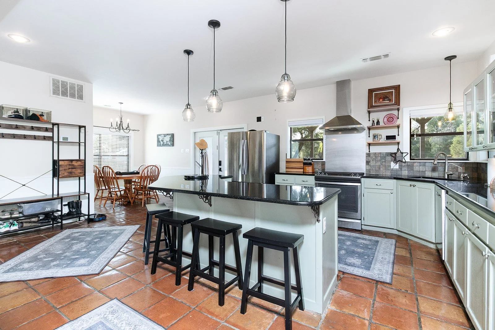 28 CR 248 Kitchen Photo.jpg