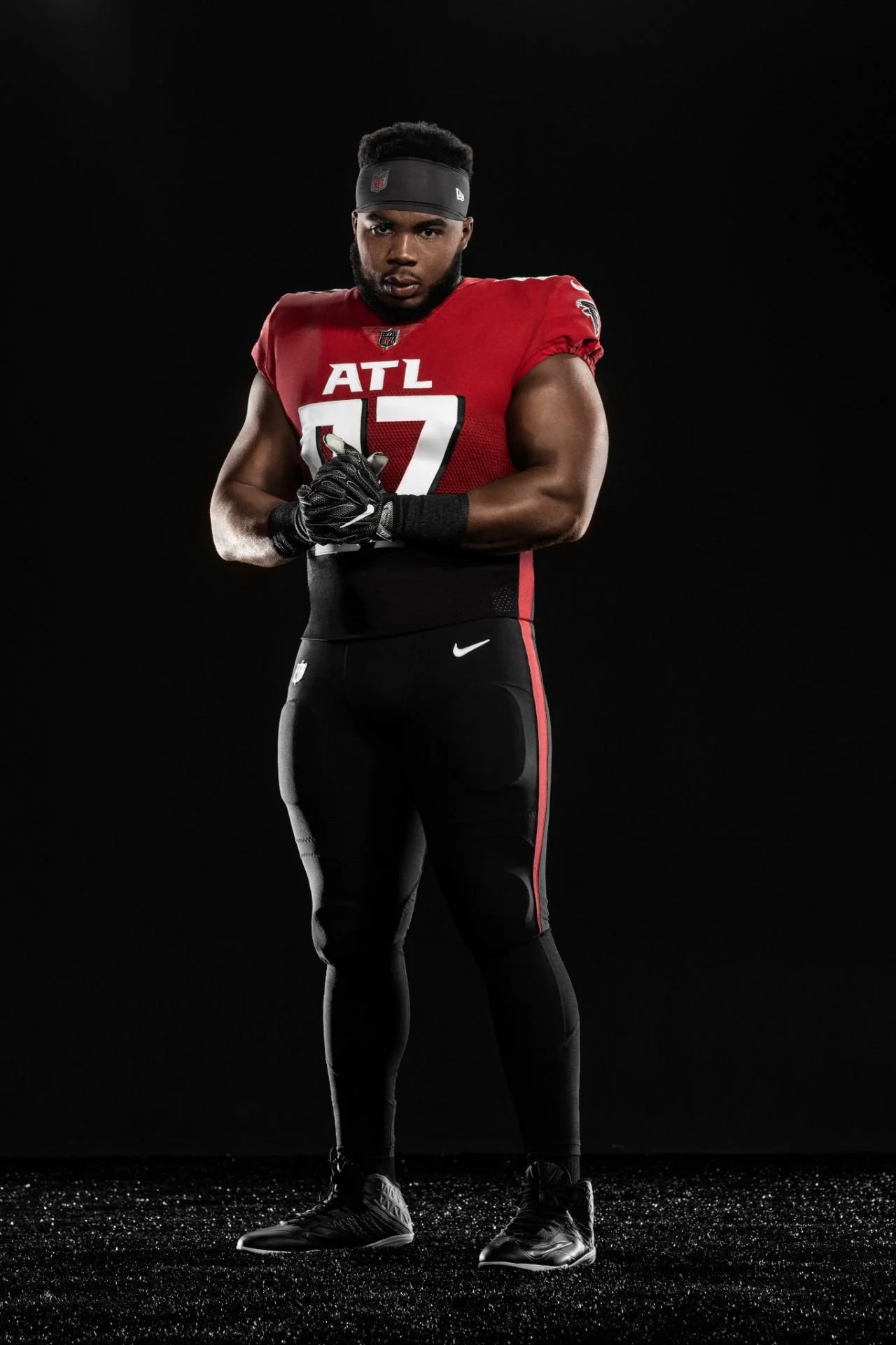 2020_AtlantaFalcons_GradyJarrett_Alt_Hero_8421.jpeg