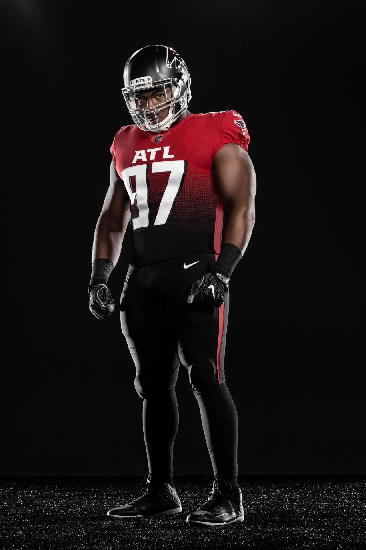 2020_AtlantaFalcons_GradyJarrett_Alt_Hero_8614.jpeg