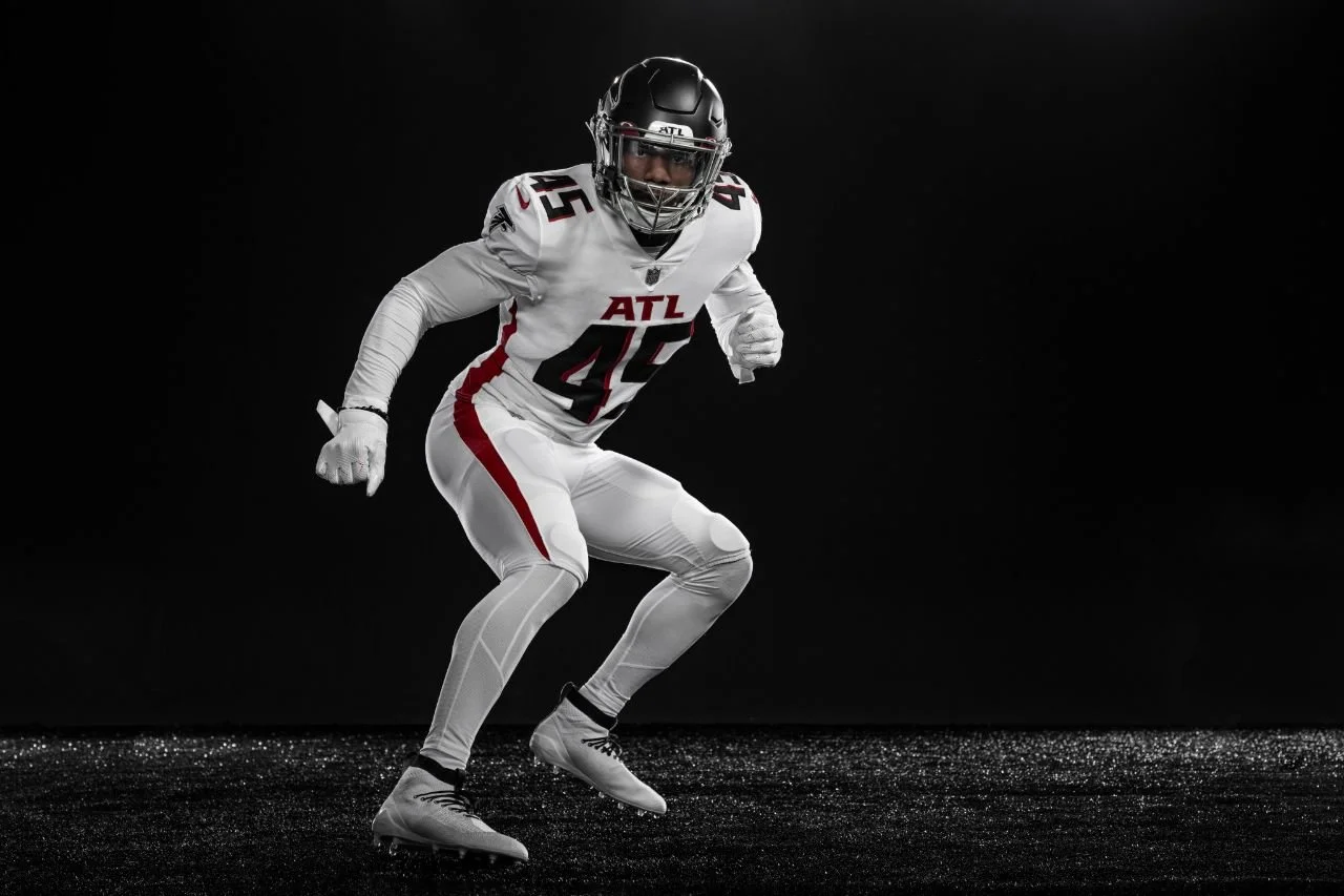 2020_AtlantaFalcons_DeionJones_Away_Action_7321.jpeg