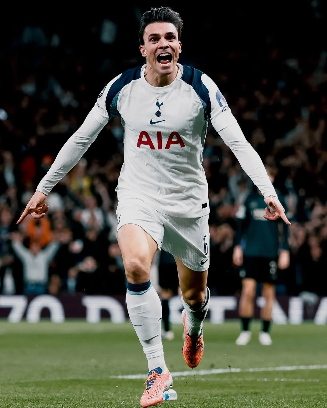 TOTTENHAM HOTSPUR