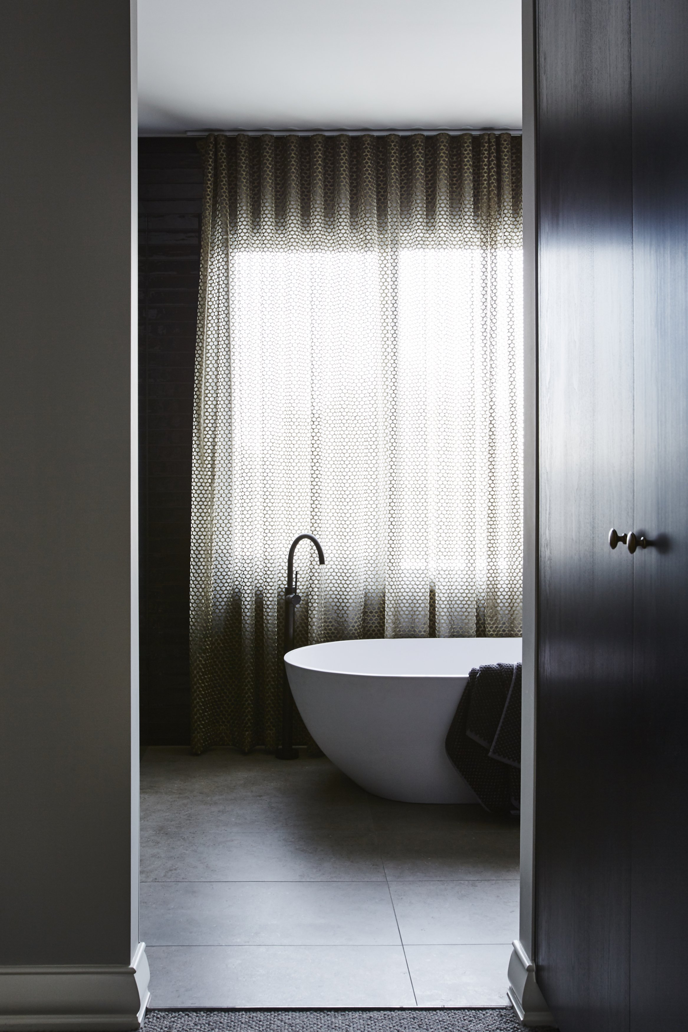 36 Staughton-bathroom.jpg